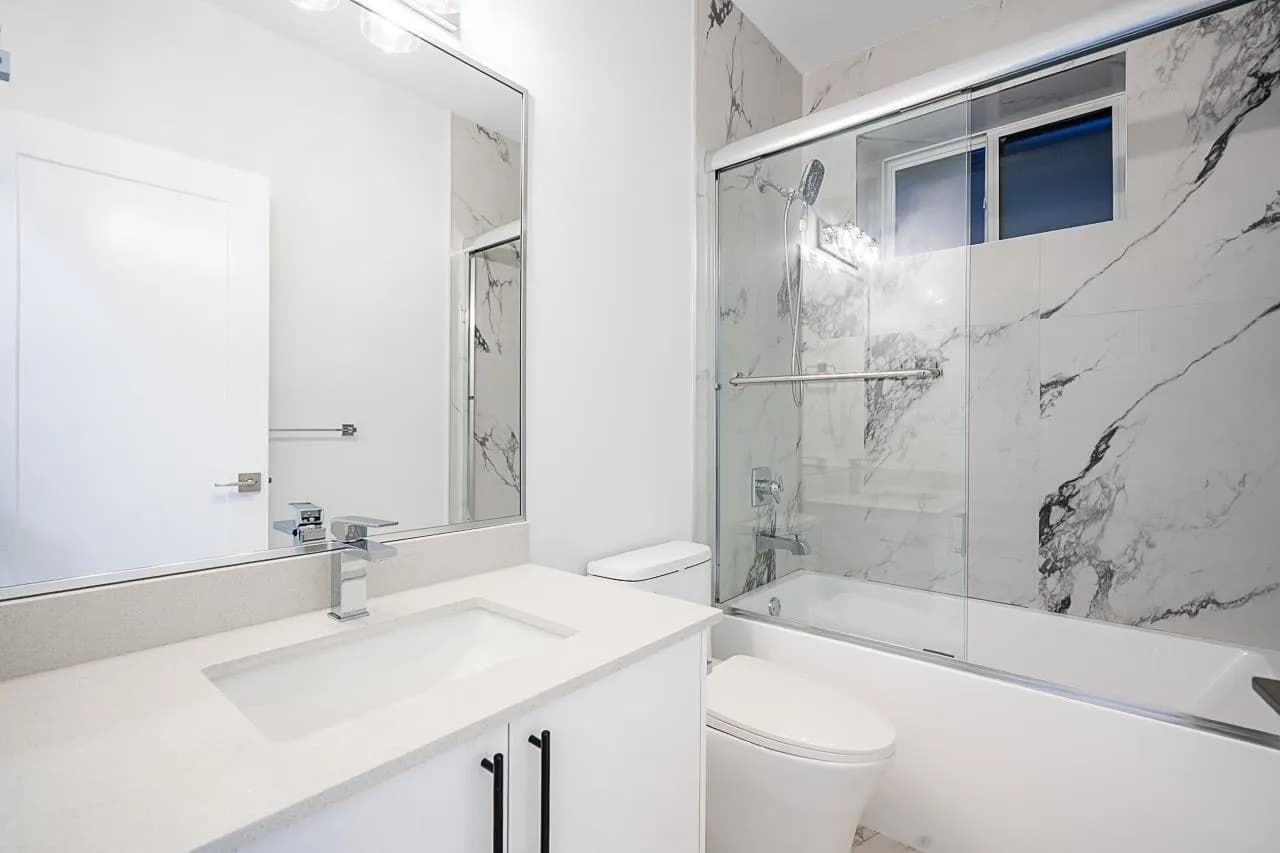 13528 14 Avenue, Surrey, BC V4A 5H5 — image 37