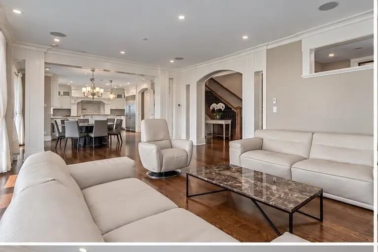 2638 Queens Avenue, West Vancouver, BC V7V 2Z1 — image 10