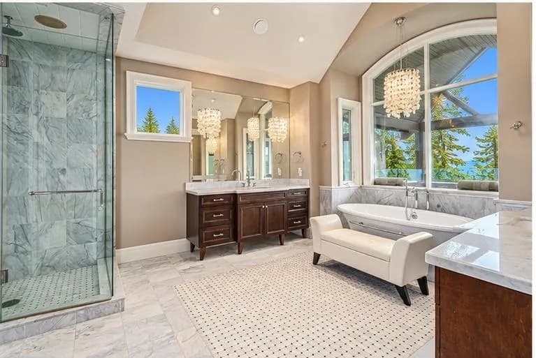 2638 Queens Avenue, West Vancouver, BC V7V 2Z1 — image 27