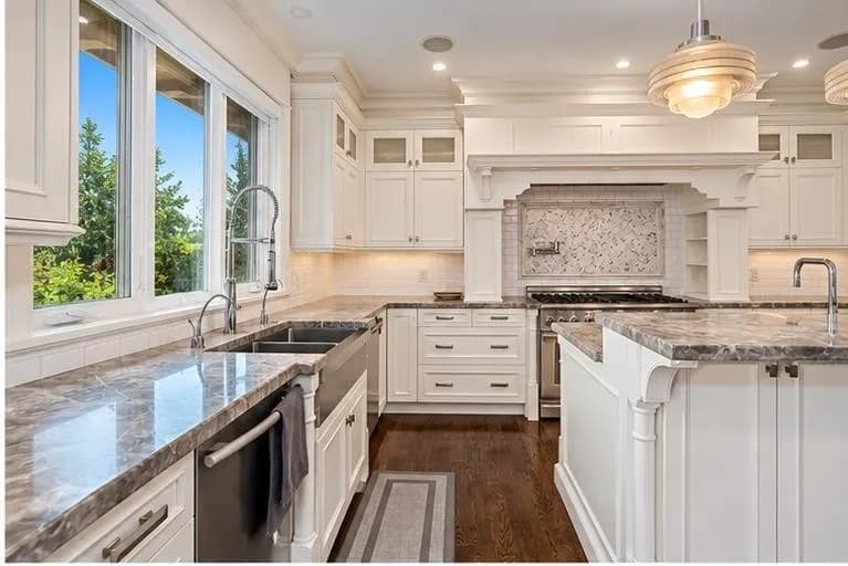 2638 Queens Avenue, West Vancouver, BC V7V 2Z1 — image 20