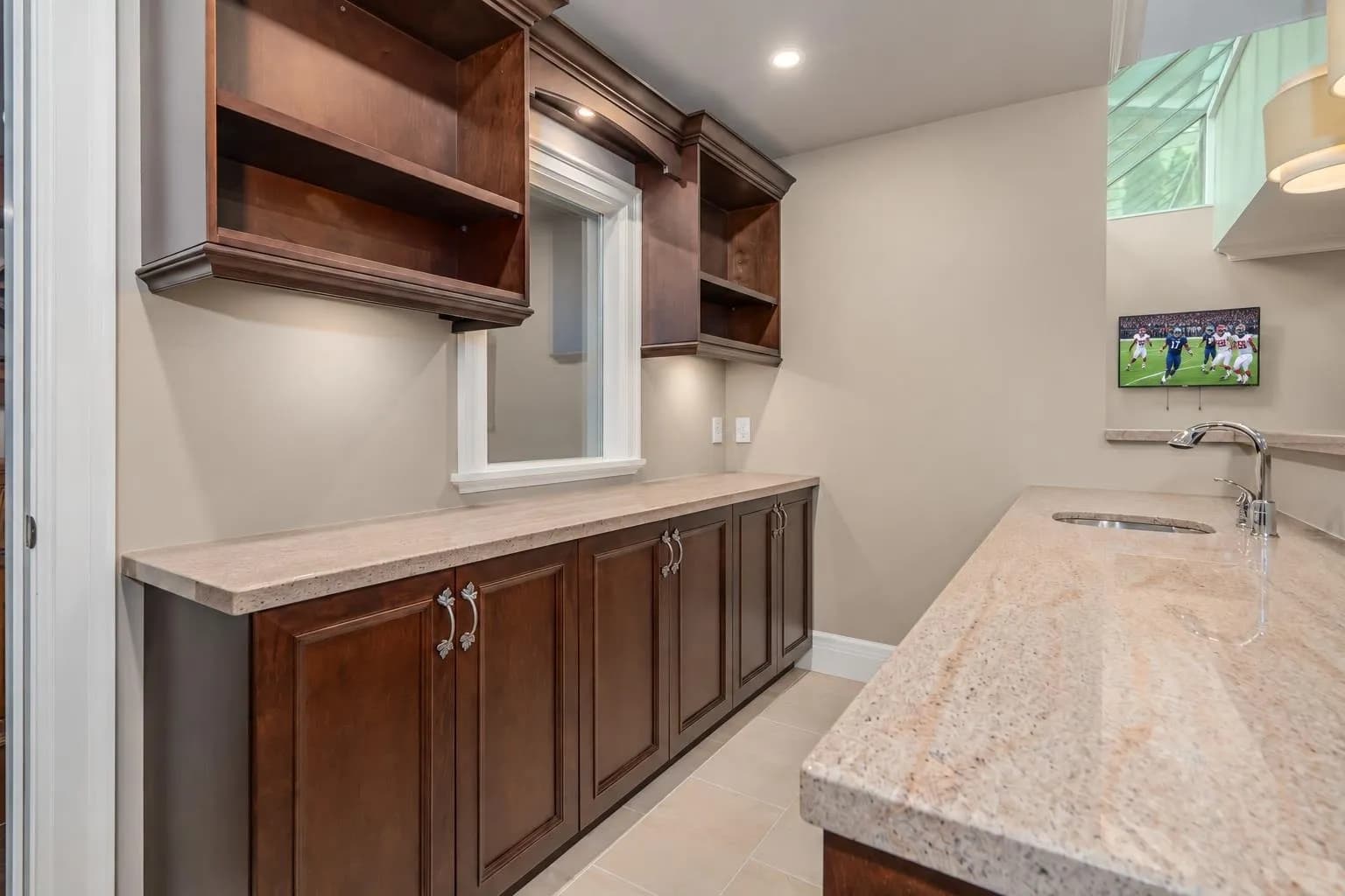 2638 Queens Avenue, West Vancouver, BC V7V 2Z1 — image 34
