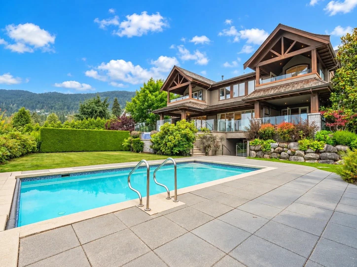 2638 Queens Avenue, West Vancouver, BC V7V 2Z1 — image 3