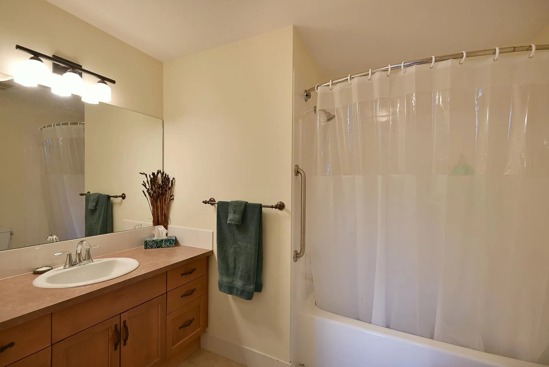 303 5711 Ebbtide Street, Sechelt, BC V7Z 0J5 — image 16