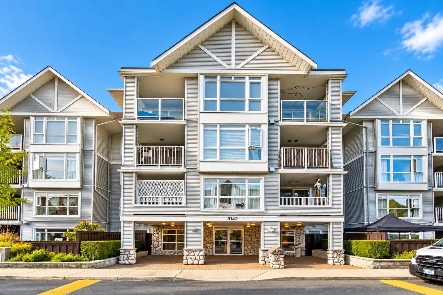 213 3142 St Johns Street, Port Moody, BC V3H 5E5 — image 3