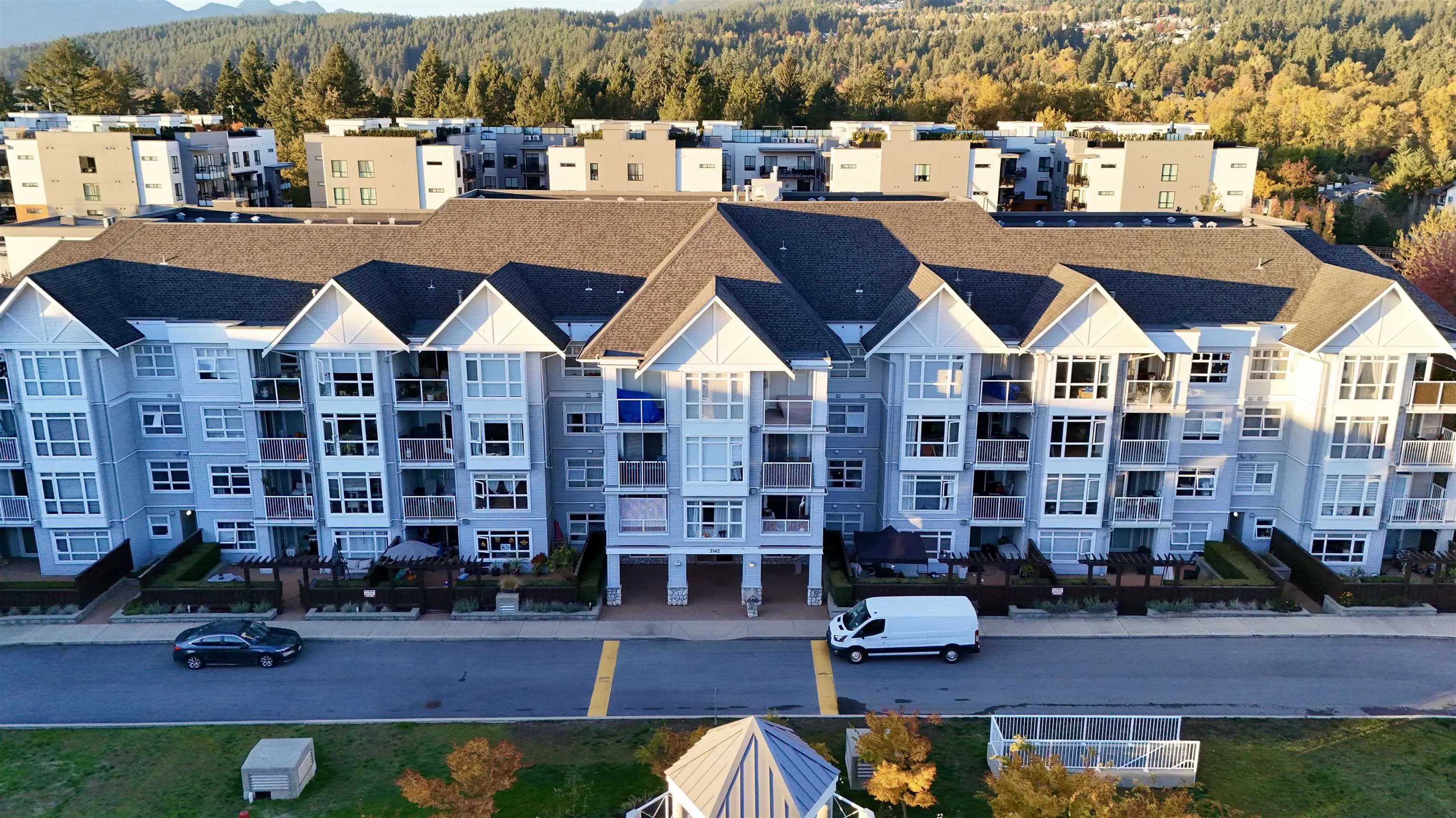 213 3142 St Johns Street, Port Moody, BC V3H 5E5 — image 1