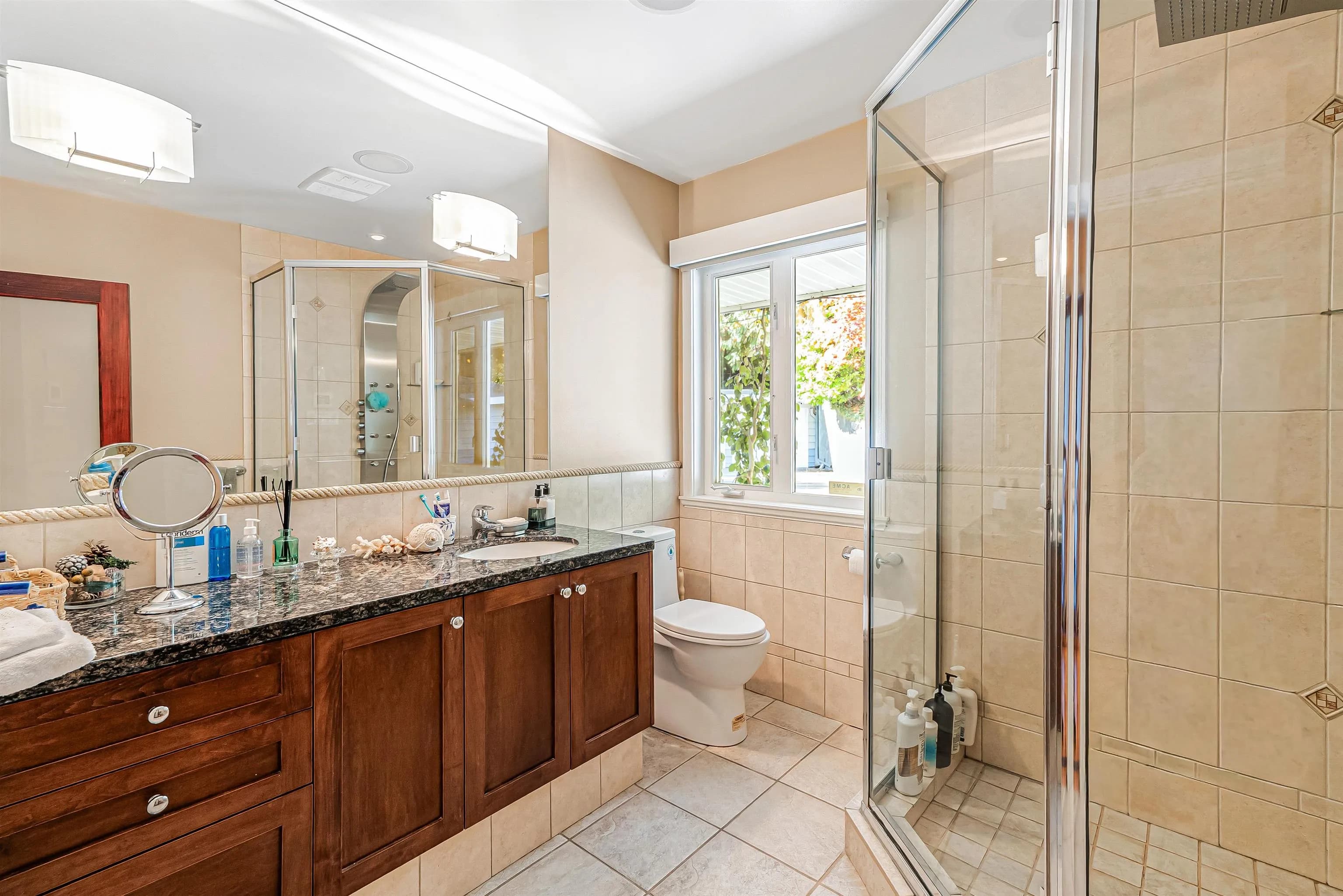 230 Onslow Place, West Vancouver, BC V7S 1K5 — image 22