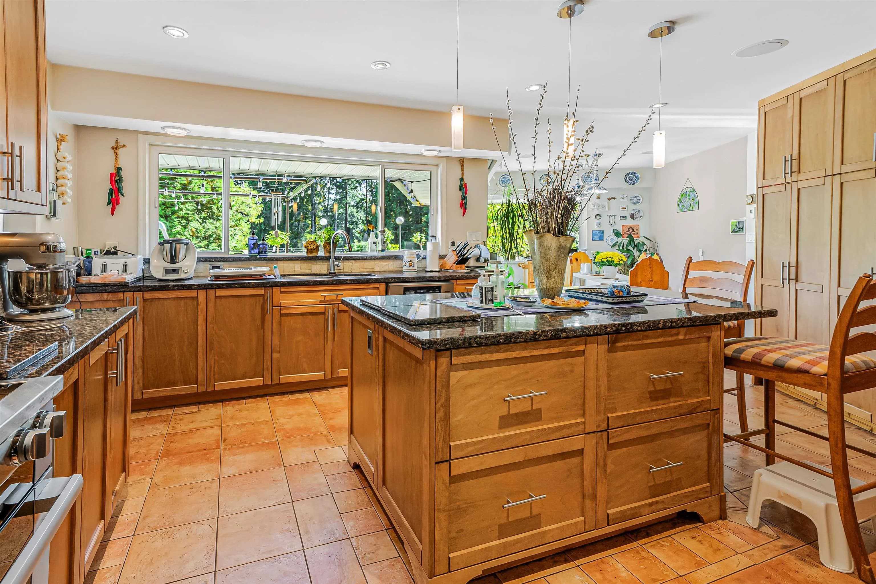 230 Onslow Place, West Vancouver, BC V7S 1K5 — image 26