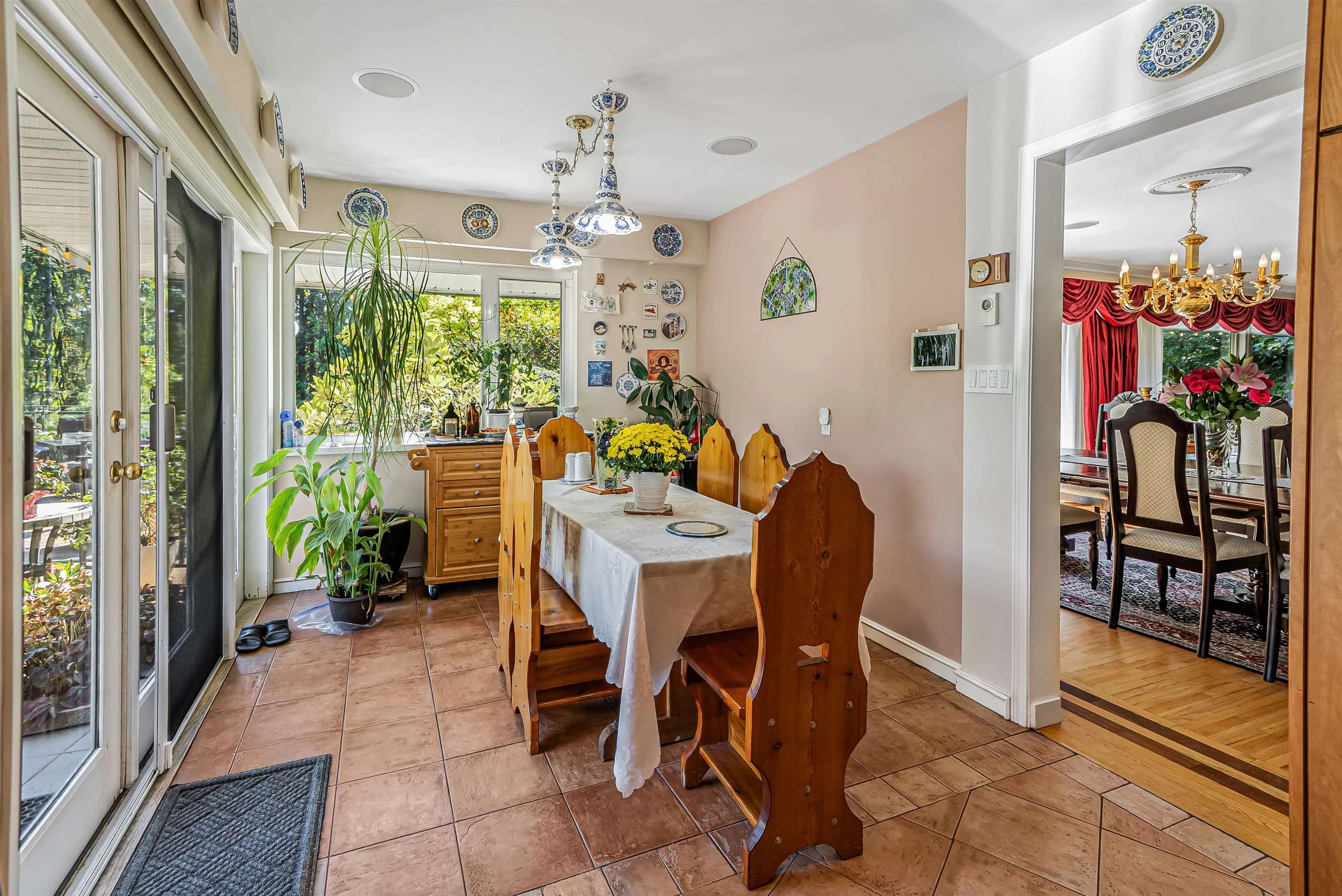 230 Onslow Place, West Vancouver, BC V7S 1K5 — image 27