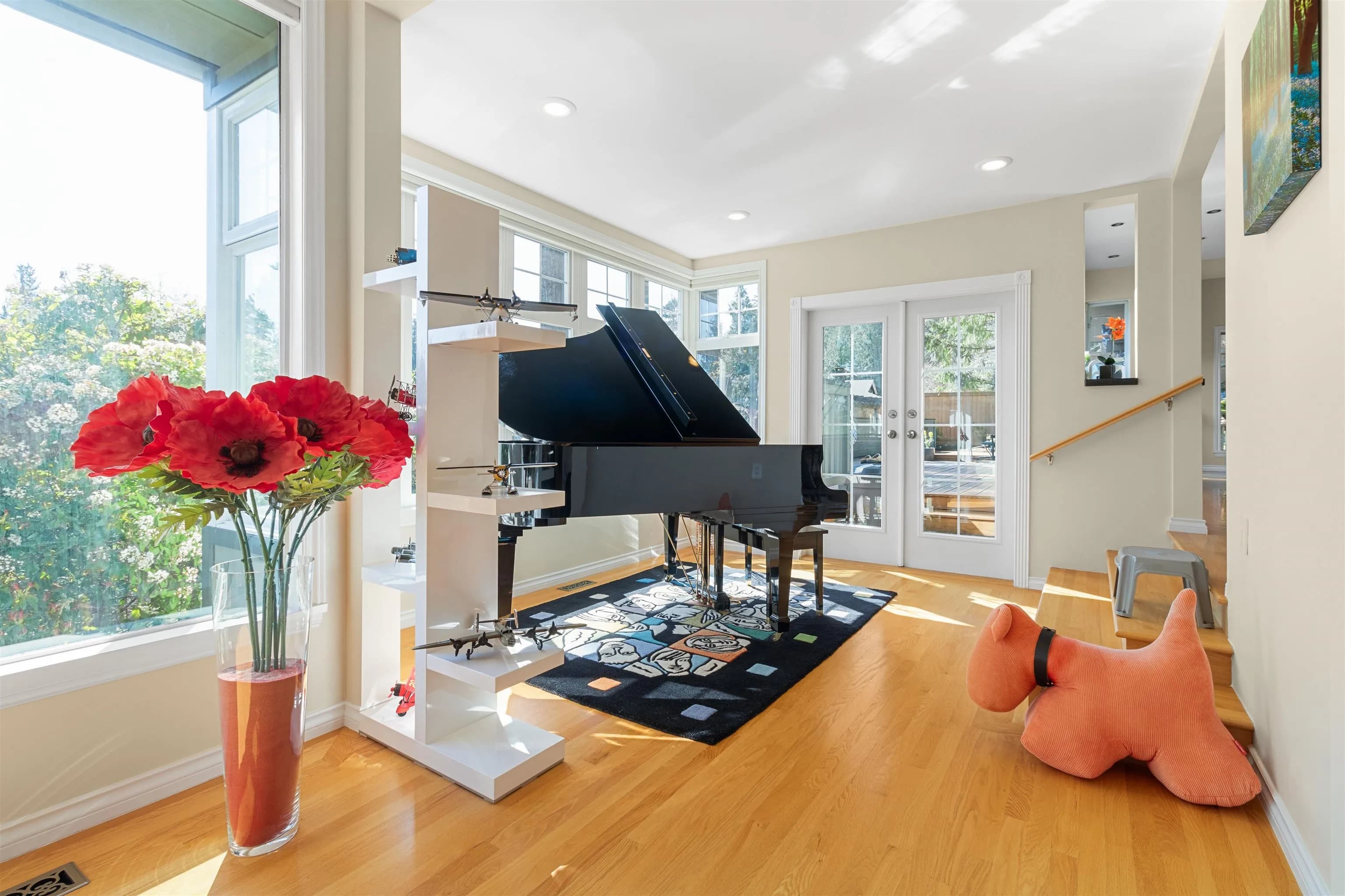 4635 Caulfeild Drive, West Vancouver, BC V7W 1E9 — image 7