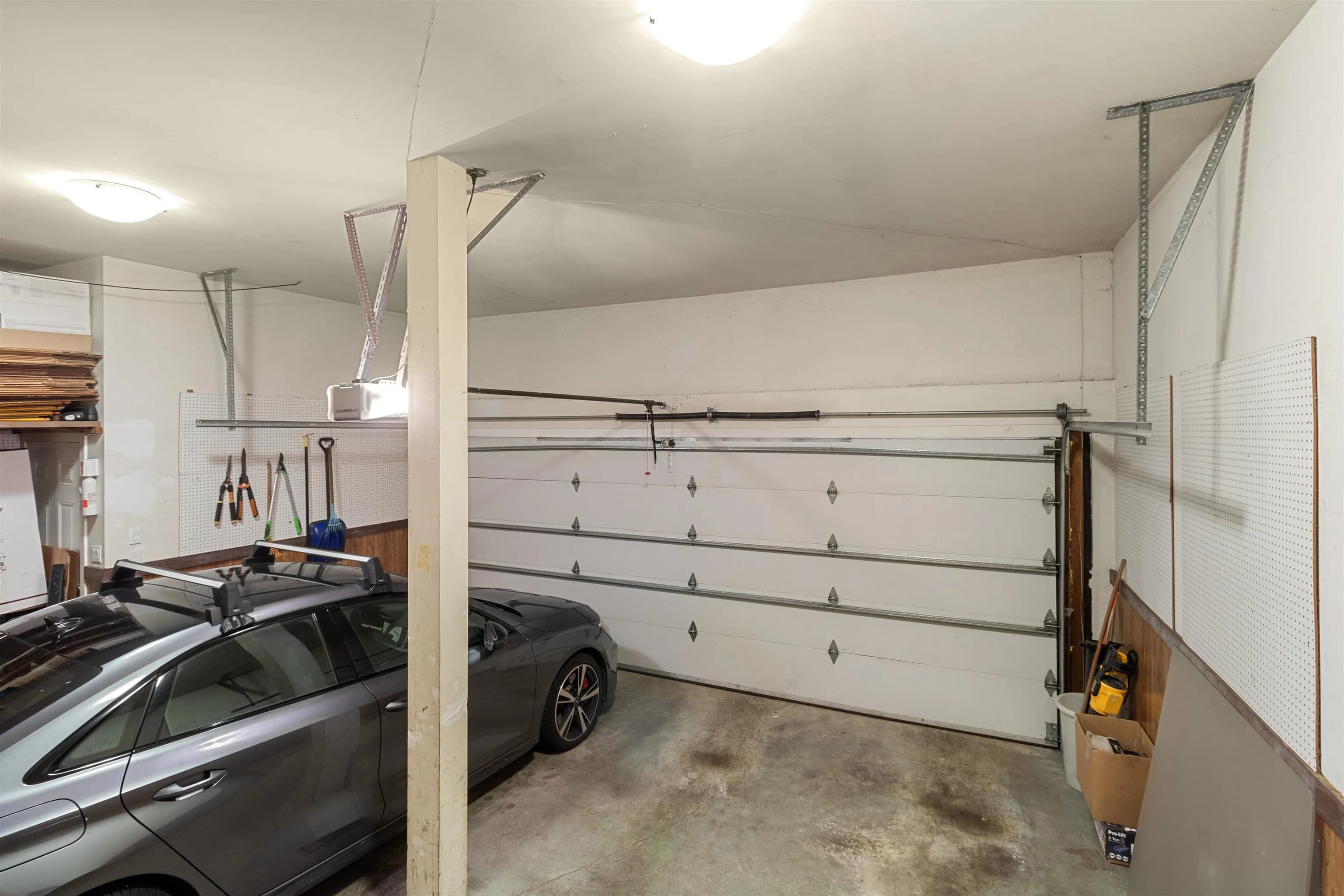 4635 Caulfeild Drive, West Vancouver, BC V7W 1E9 — image 33