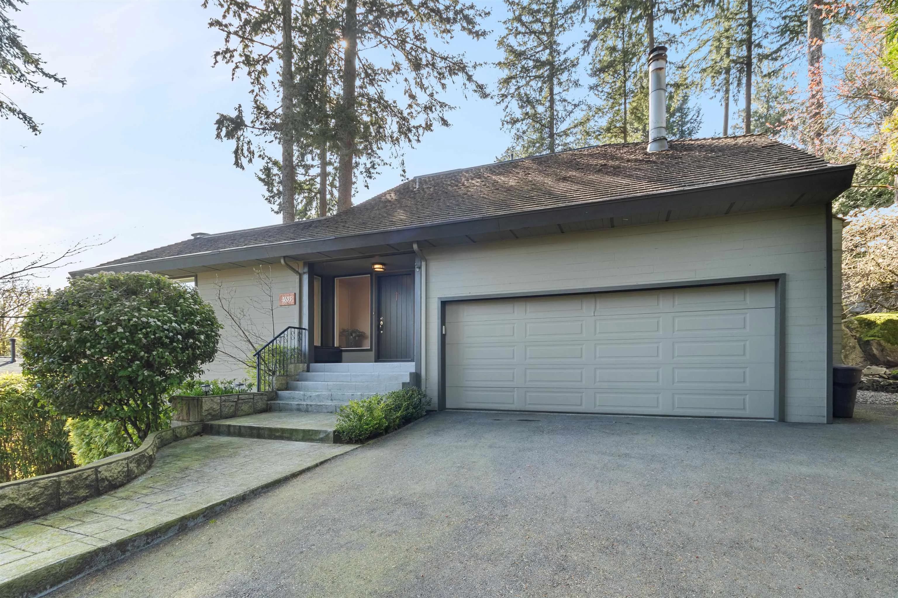 4635 Caulfeild Drive, West Vancouver, BC V7W 1E9 — image 1