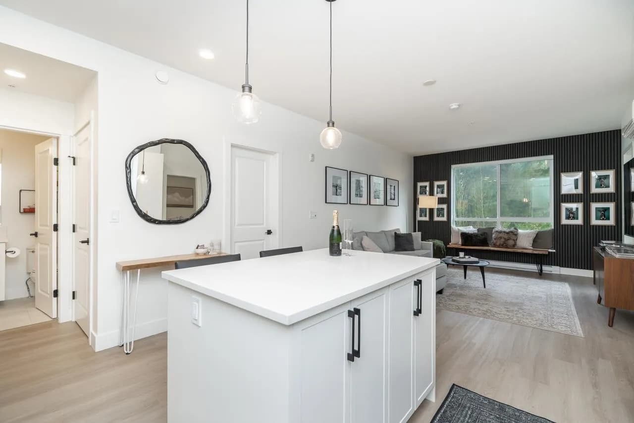 208 3528 146a Street, Surrey, BC V4P 0H4 — image 11