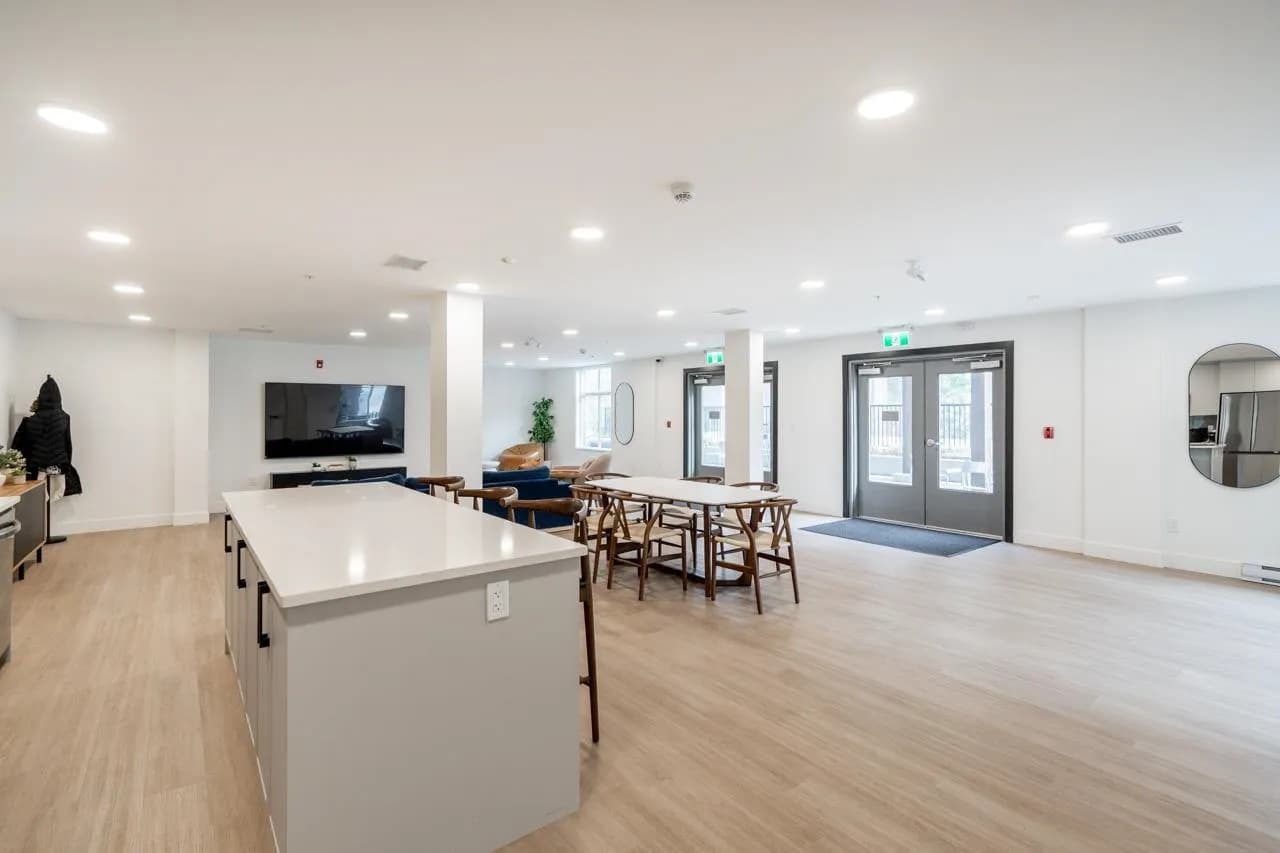 208 3528 146a Street, Surrey, BC V4P 0H4 — image 30