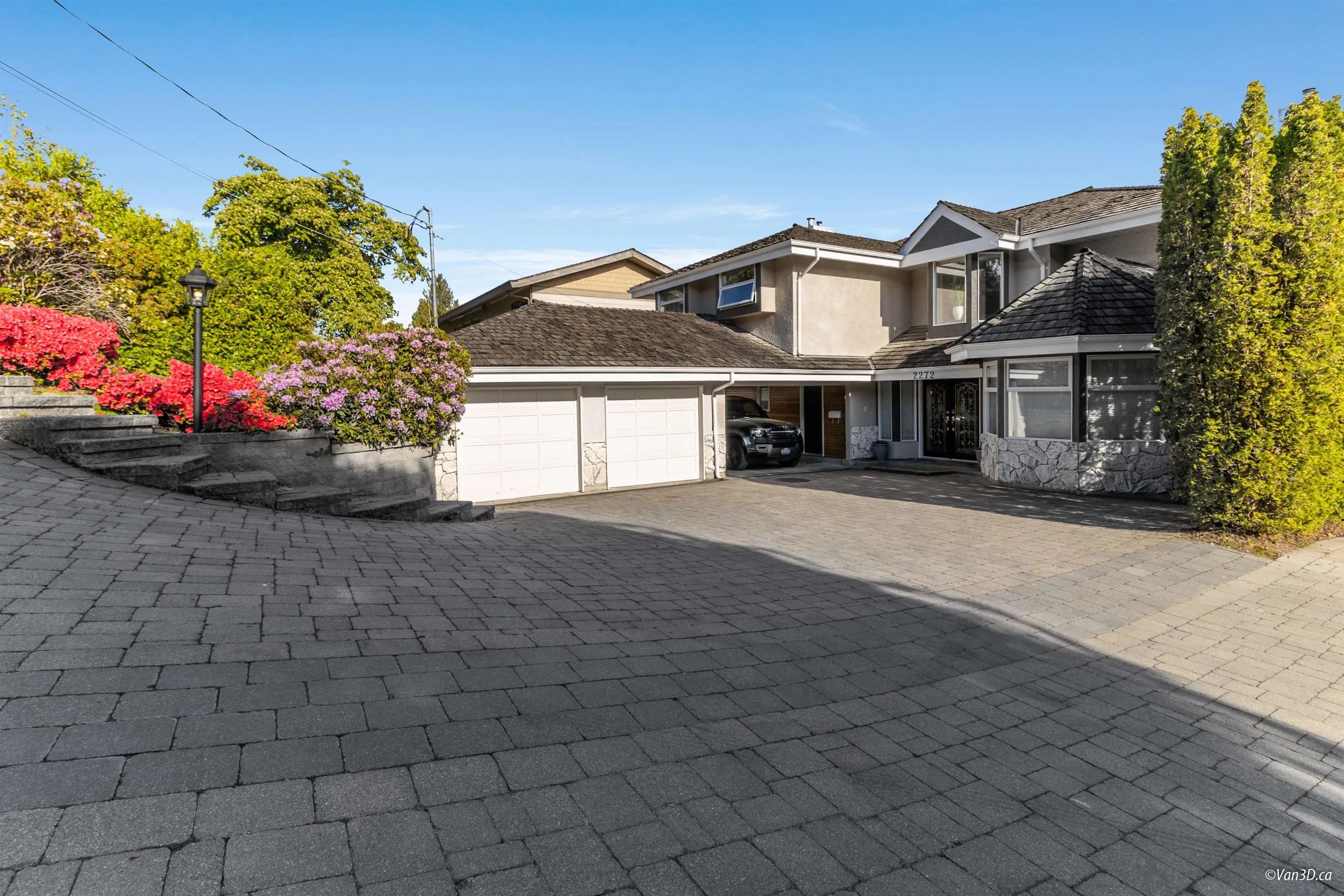 2272 Ottawa Avenue, West Vancouver, BC V7V 2S6 — image 1