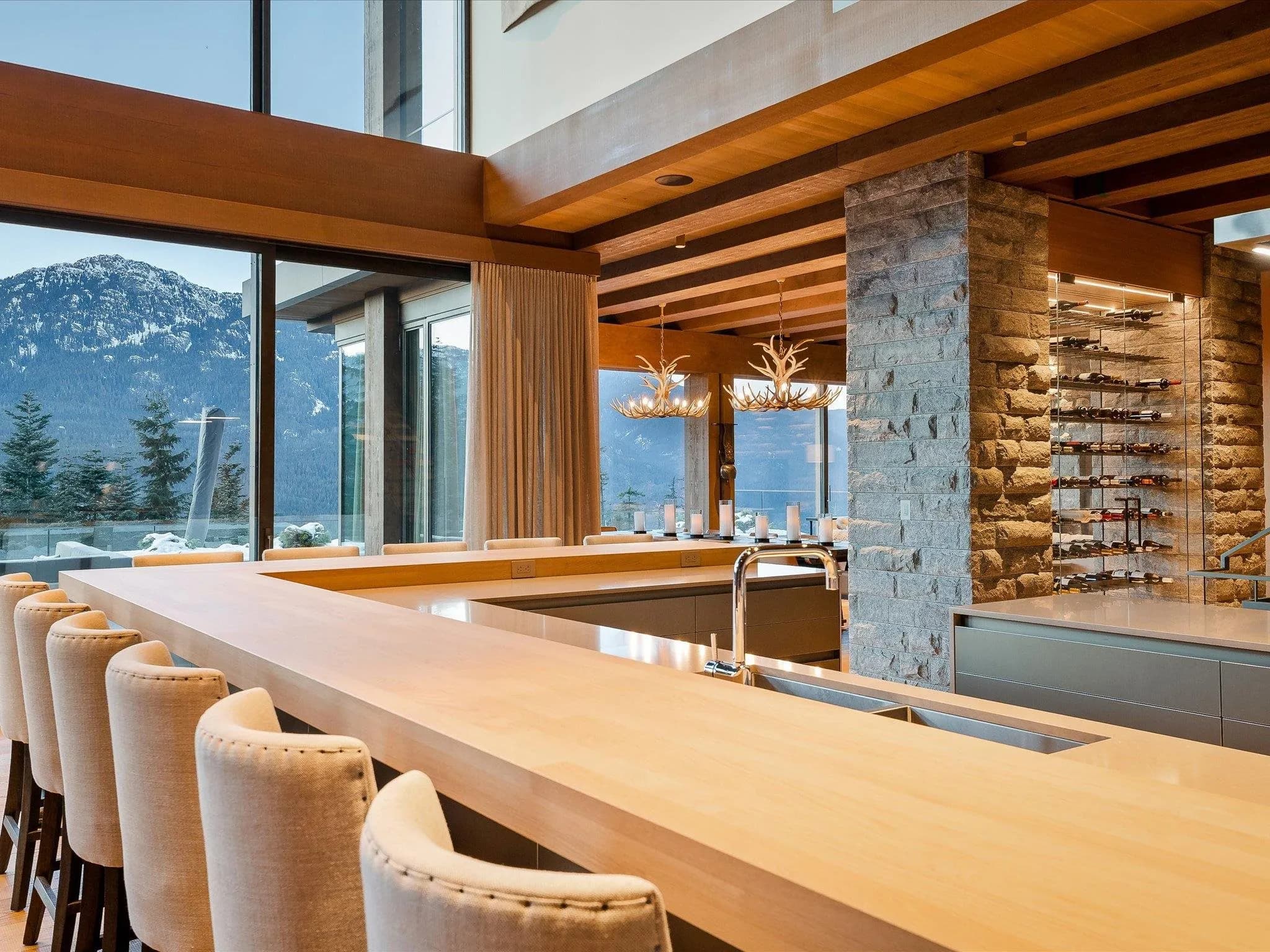 2982 High Point Drive, Whistler, BC V8E 0L6 — image 10