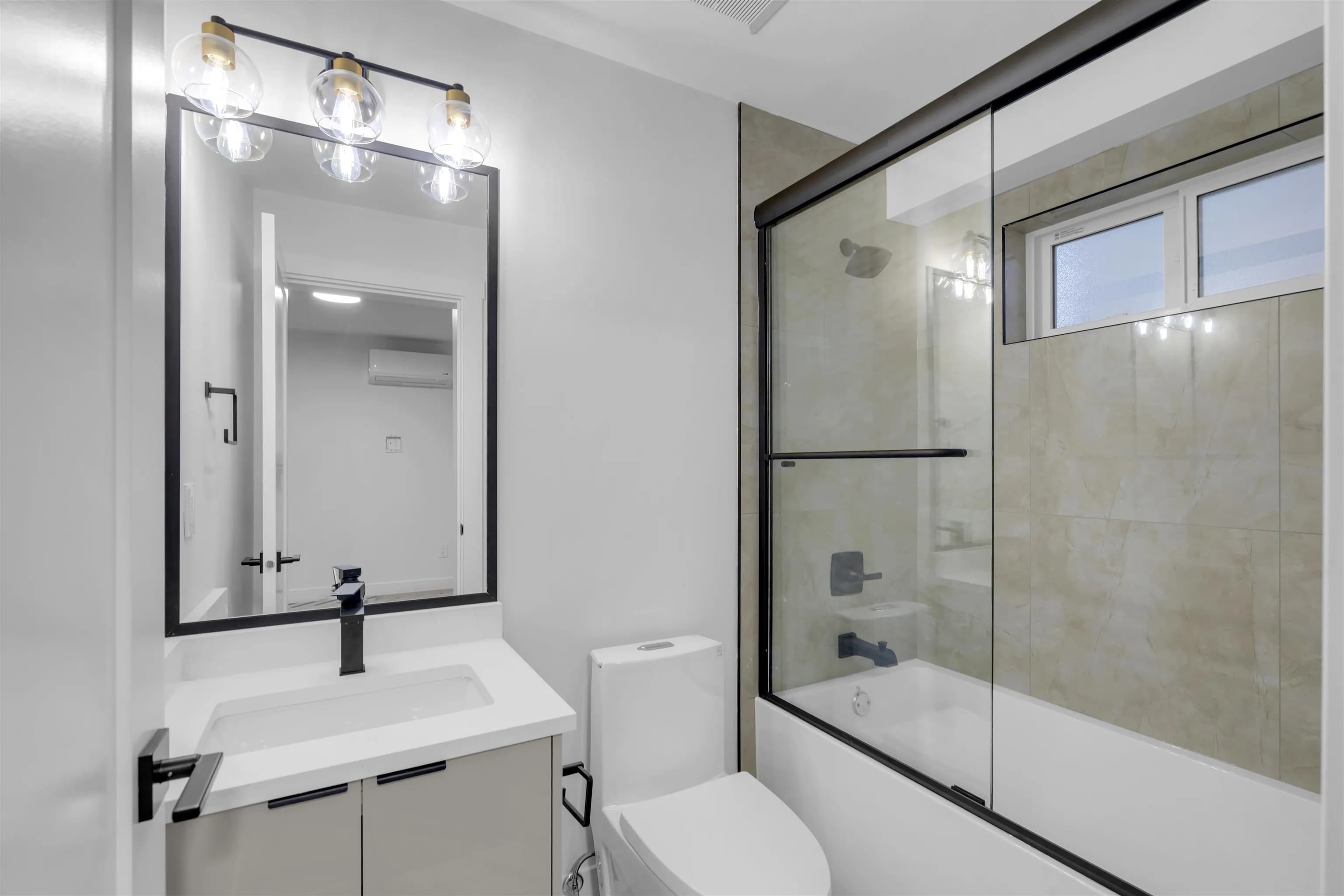 101 11410 139 Street, Surrey, BC V3R 2M1 — image 17