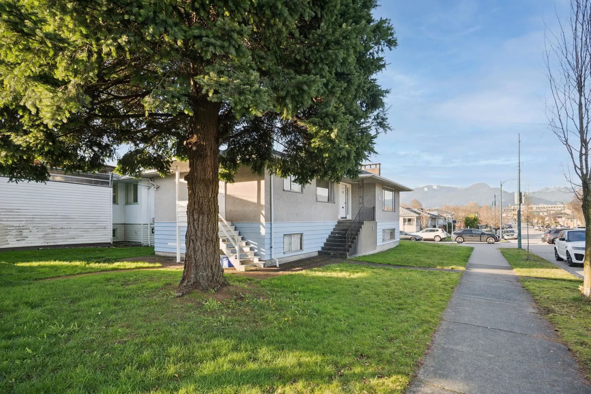 925 Nanaimo Street, Vancouver, BC V5L 4T1 — image 4