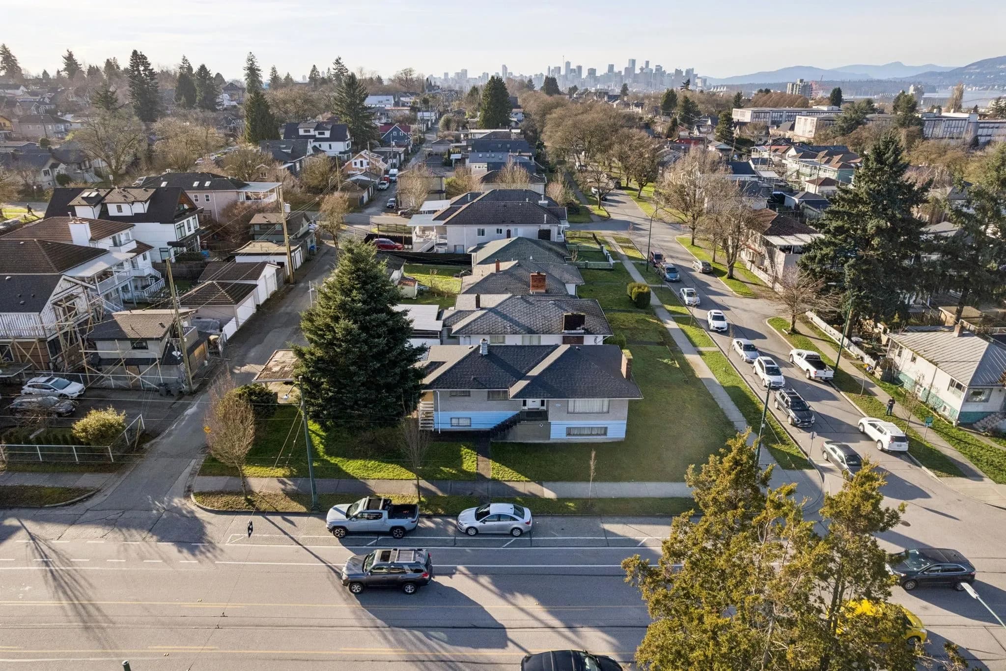 925 Nanaimo Street, Vancouver, BC V5L 4T1 — image 32