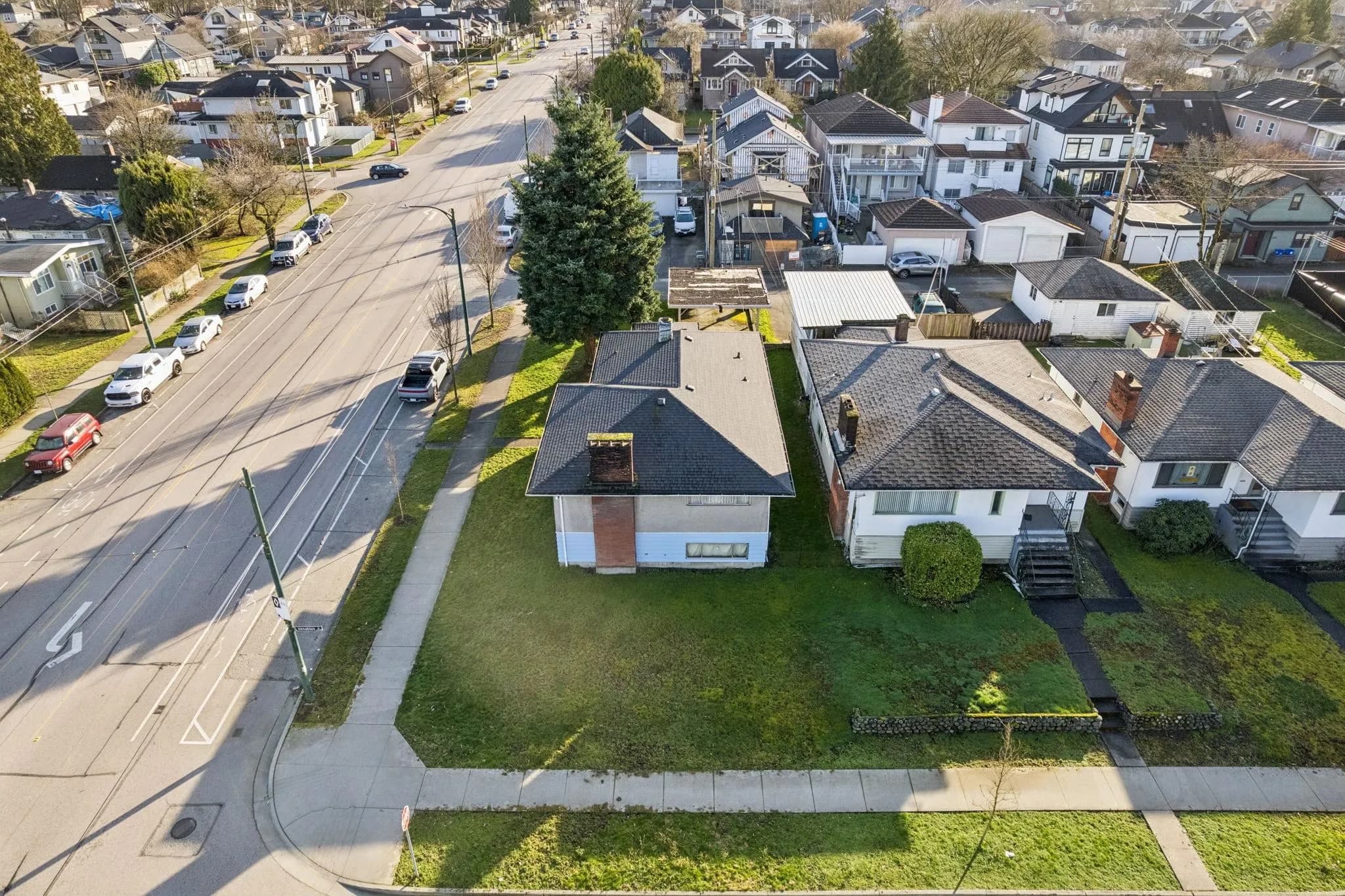 925 Nanaimo Street, Vancouver, BC V5L 4T1 — image 28