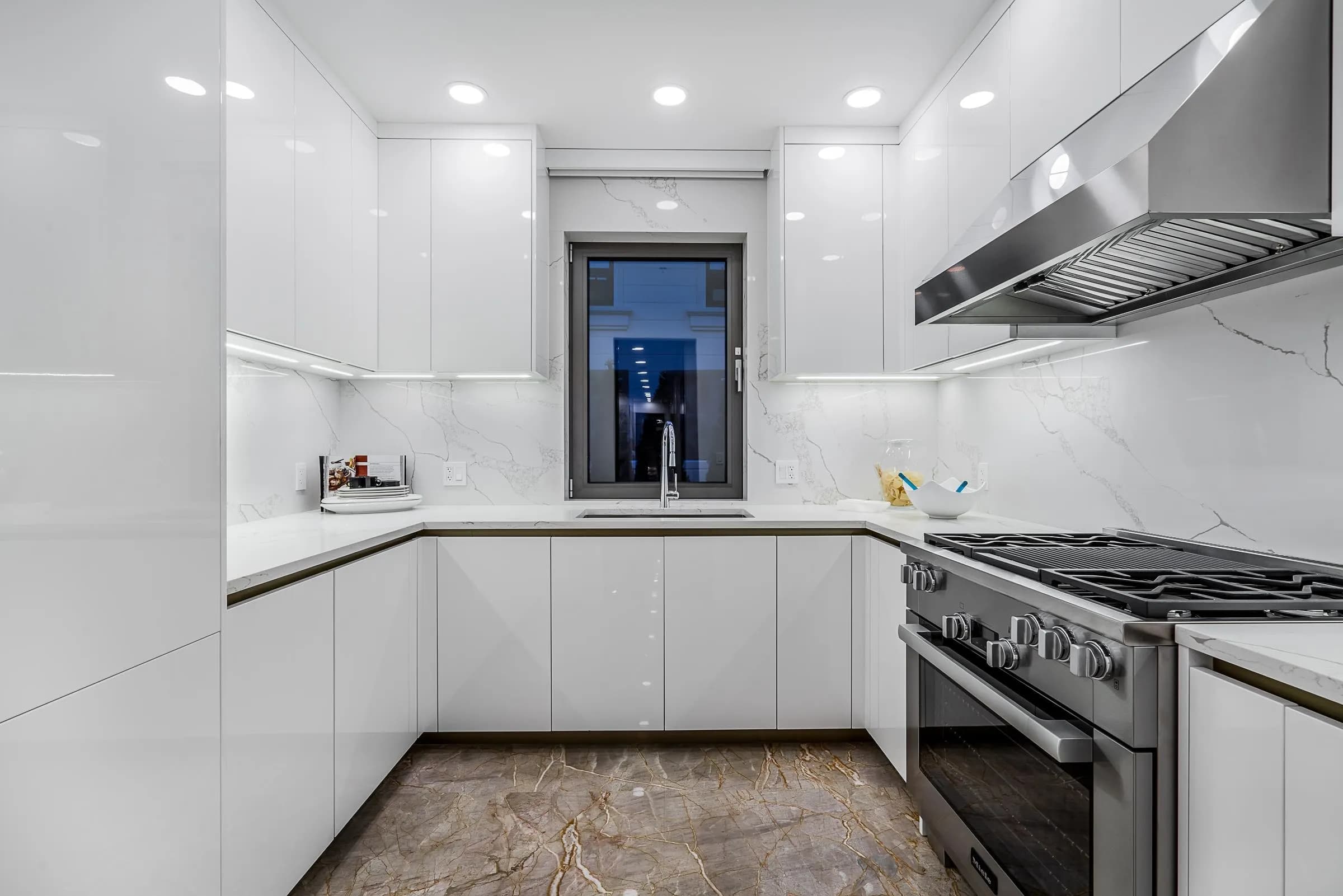1123 Crestline Road, West Vancouver, BC V7S 2E3 — image 24