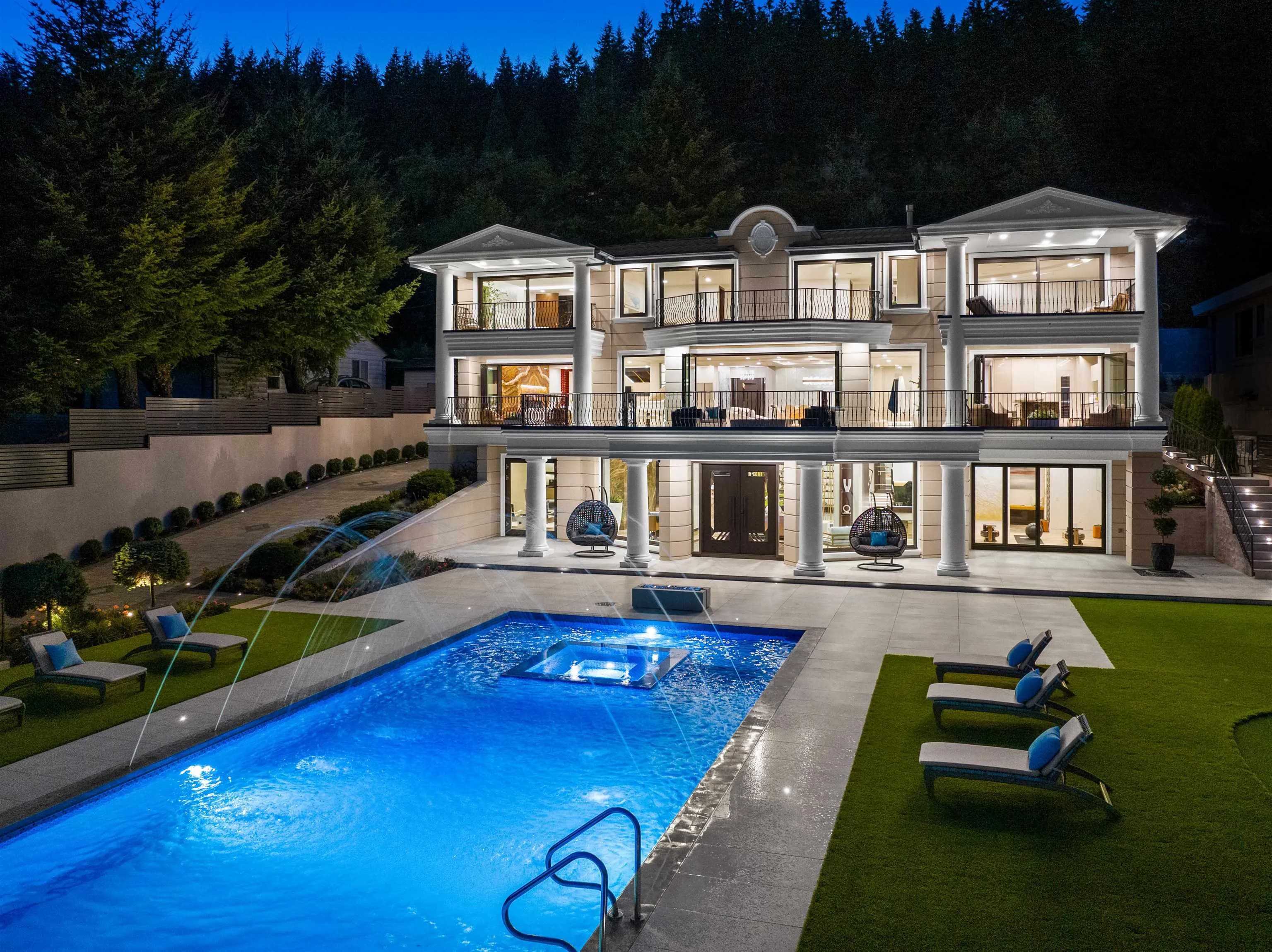 1123 Crestline Road, West Vancouver, BC V7S 2E3 — image 1