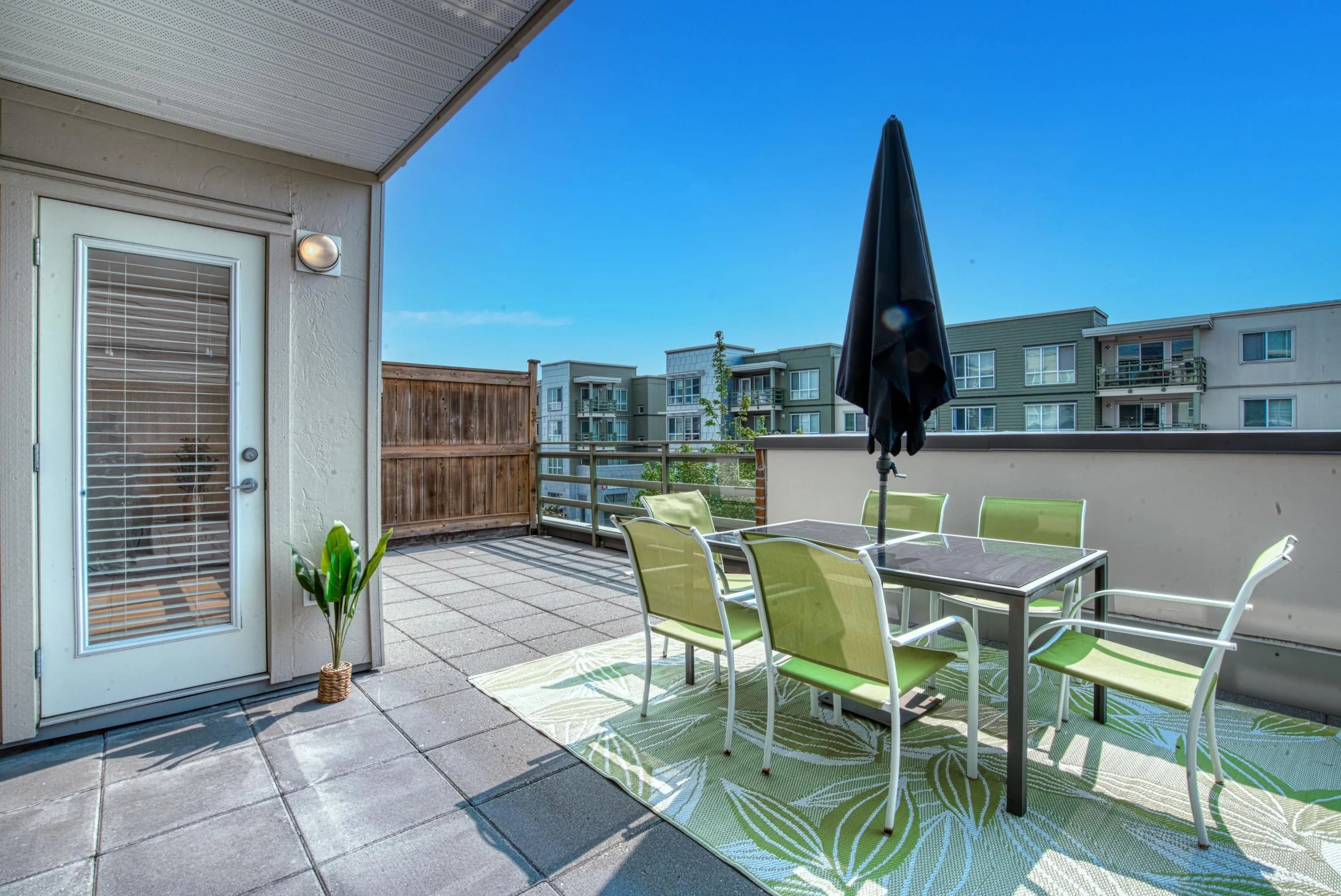 221 15745 Croydon Drive, Surrey, BC V3Z 2L5 — image 24