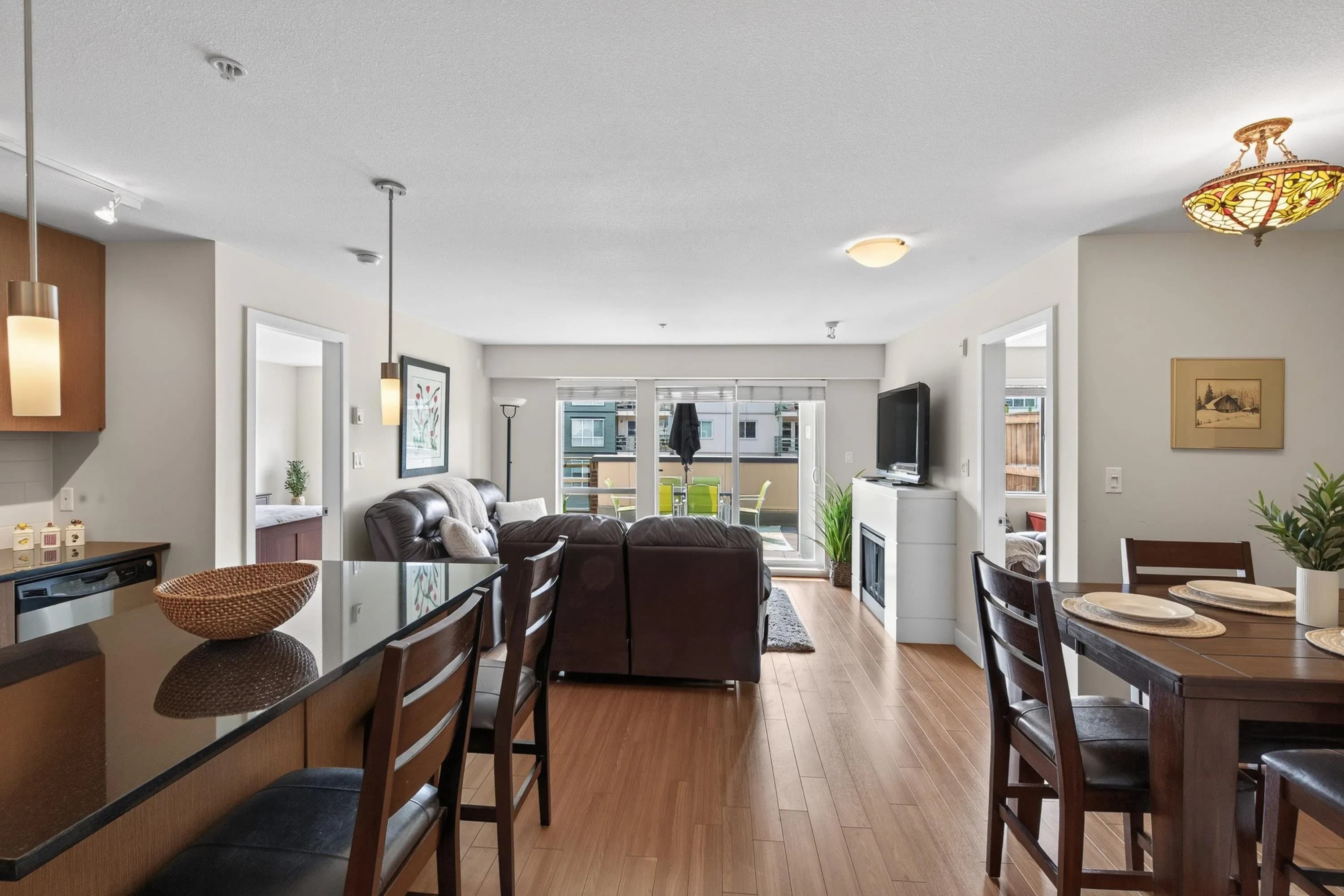 221 15745 Croydon Drive, Surrey, BC V3Z 2L5 — image 5