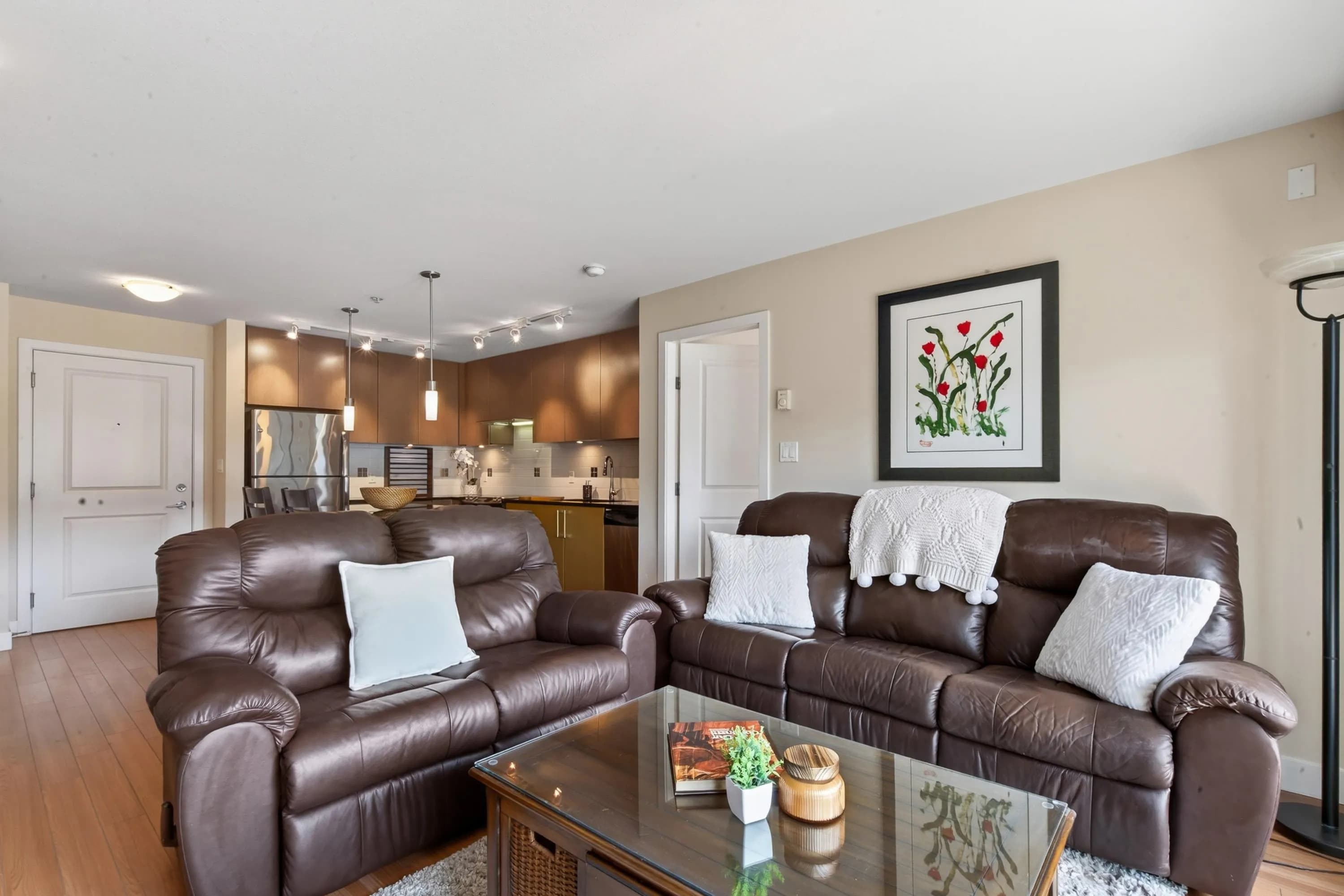 221 15745 Croydon Drive, Surrey, BC V3Z 2L5 — image 9