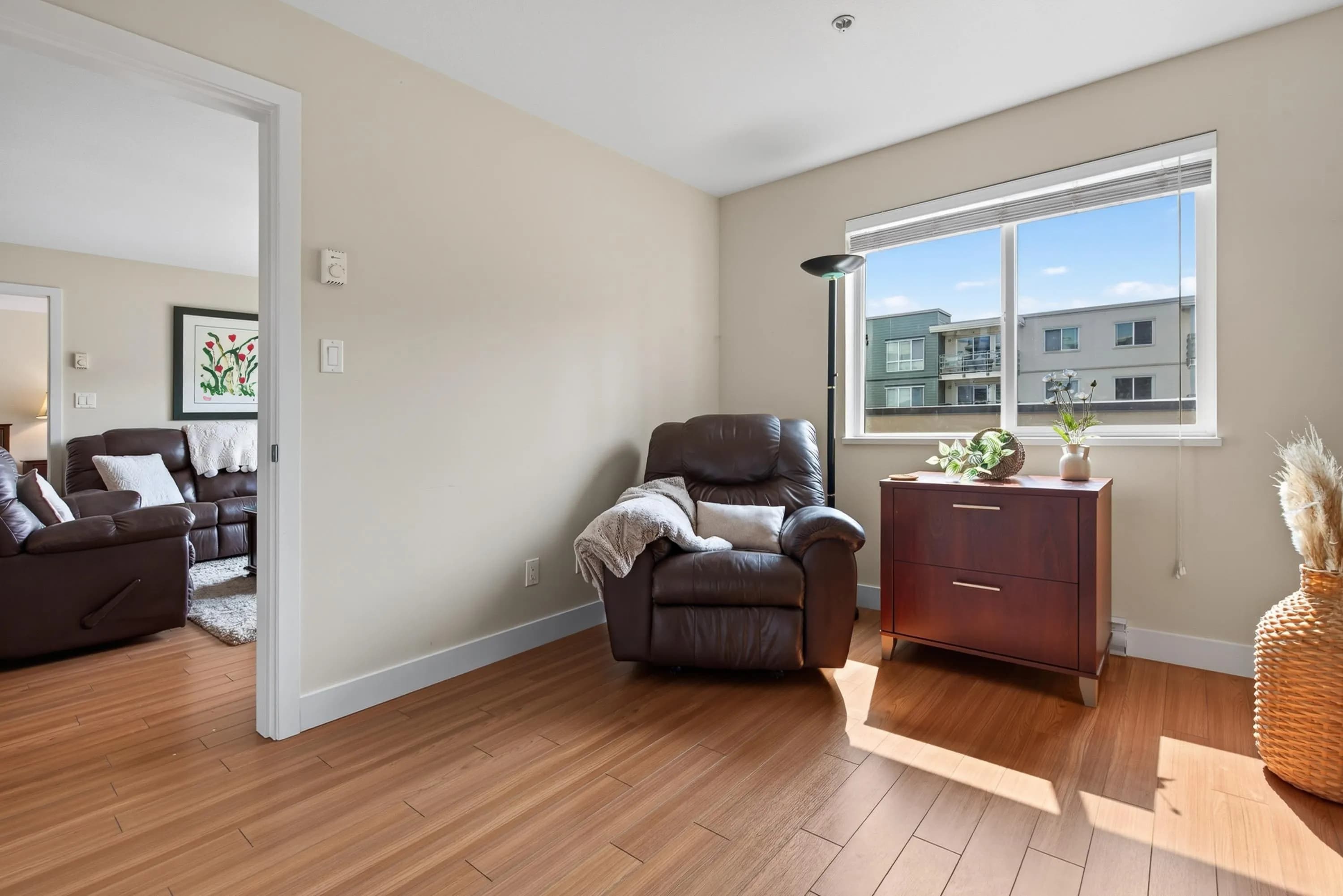 221 15745 Croydon Drive, Surrey, BC V3Z 2L5 — image 20