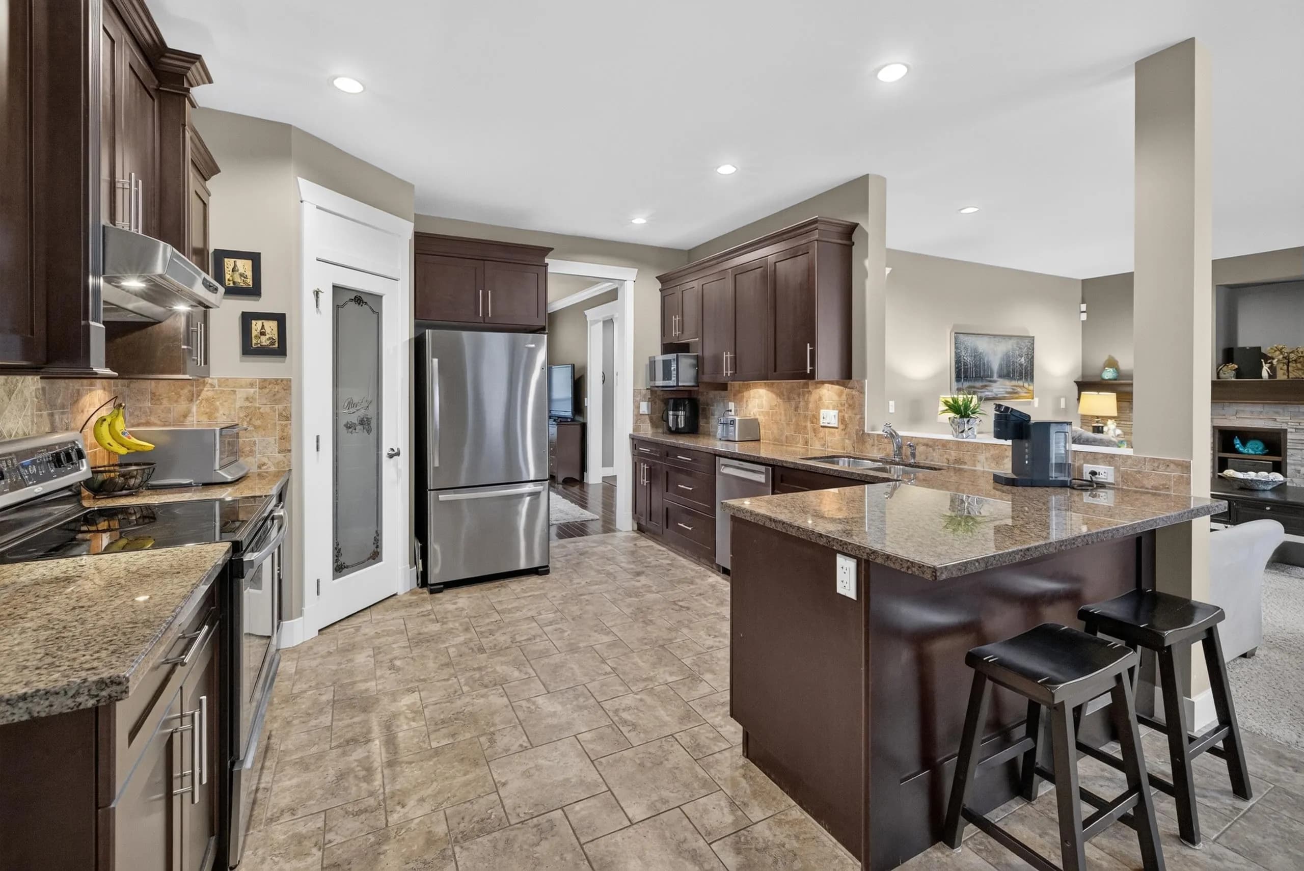 6970 195a Street, Surrey, BC V4N 5Z2 — image 7