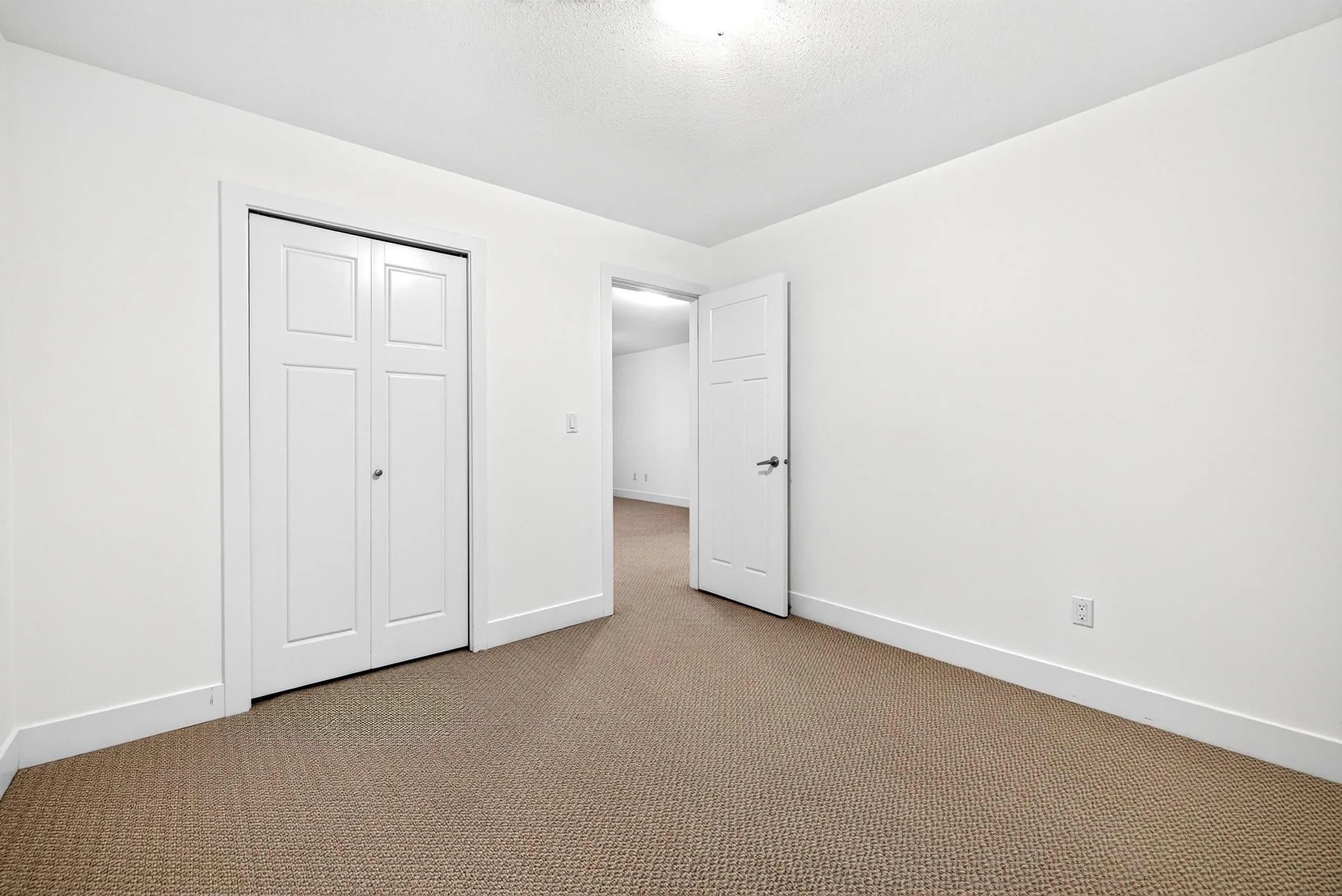 6970 195a Street, Surrey, BC V4N 5Z2 — image 33