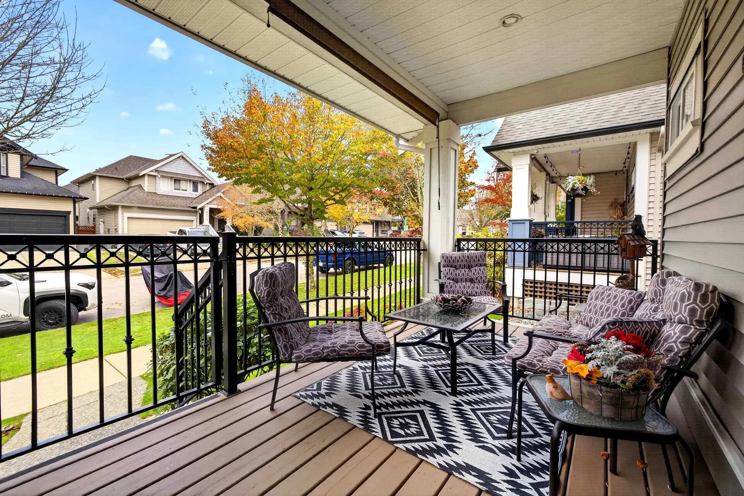 6970 195a Street, Surrey, BC V4N 5Z2 — image 35