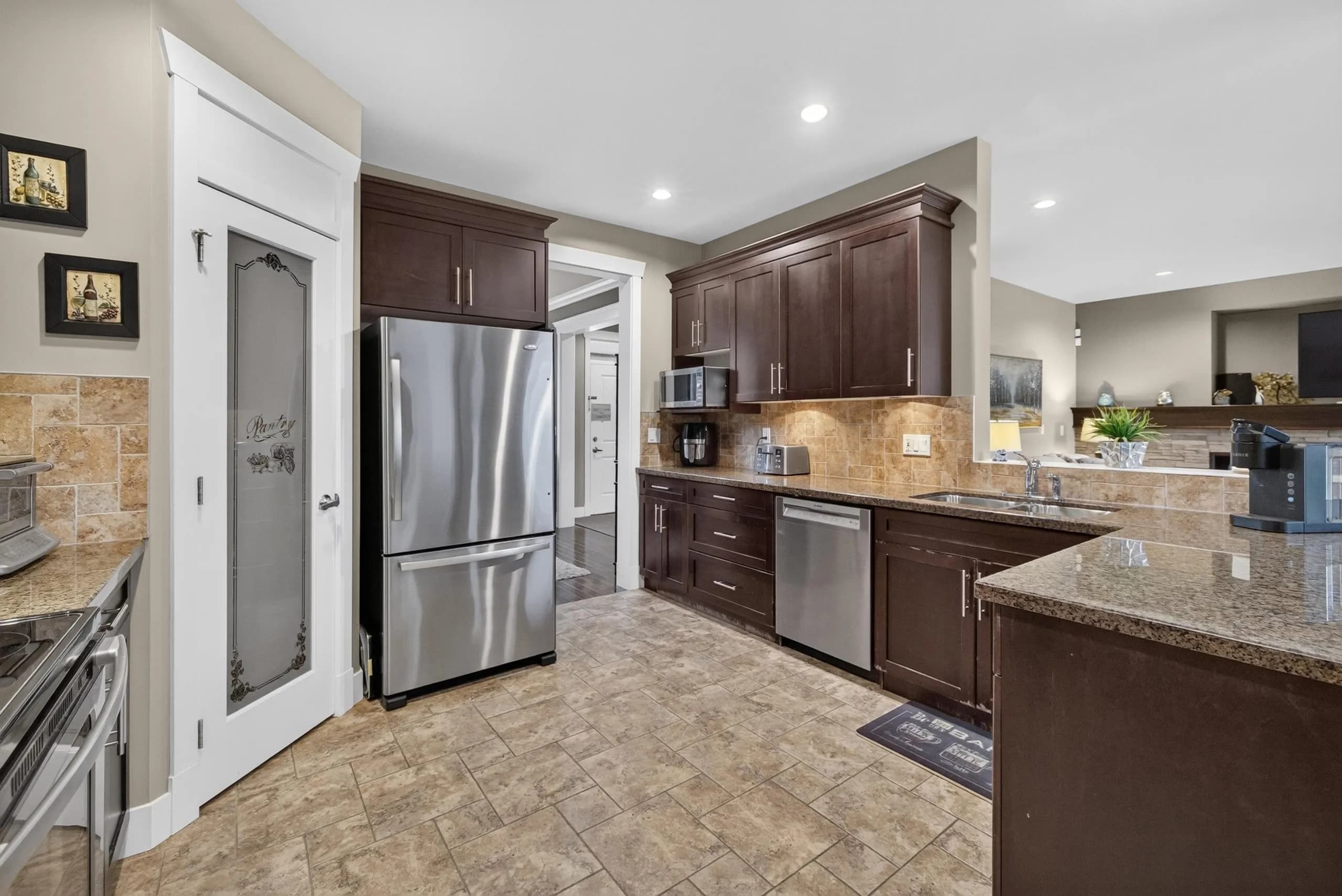 6970 195a Street, Surrey, BC V4N 5Z2 — image 9