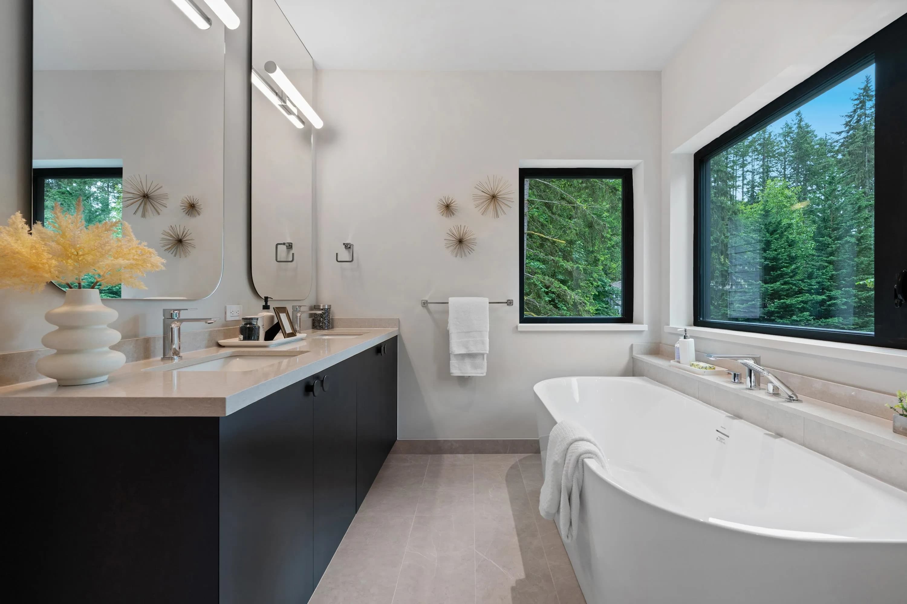 5663 Westport Road, West Vancouver, BC V7W 1V3 — image 26