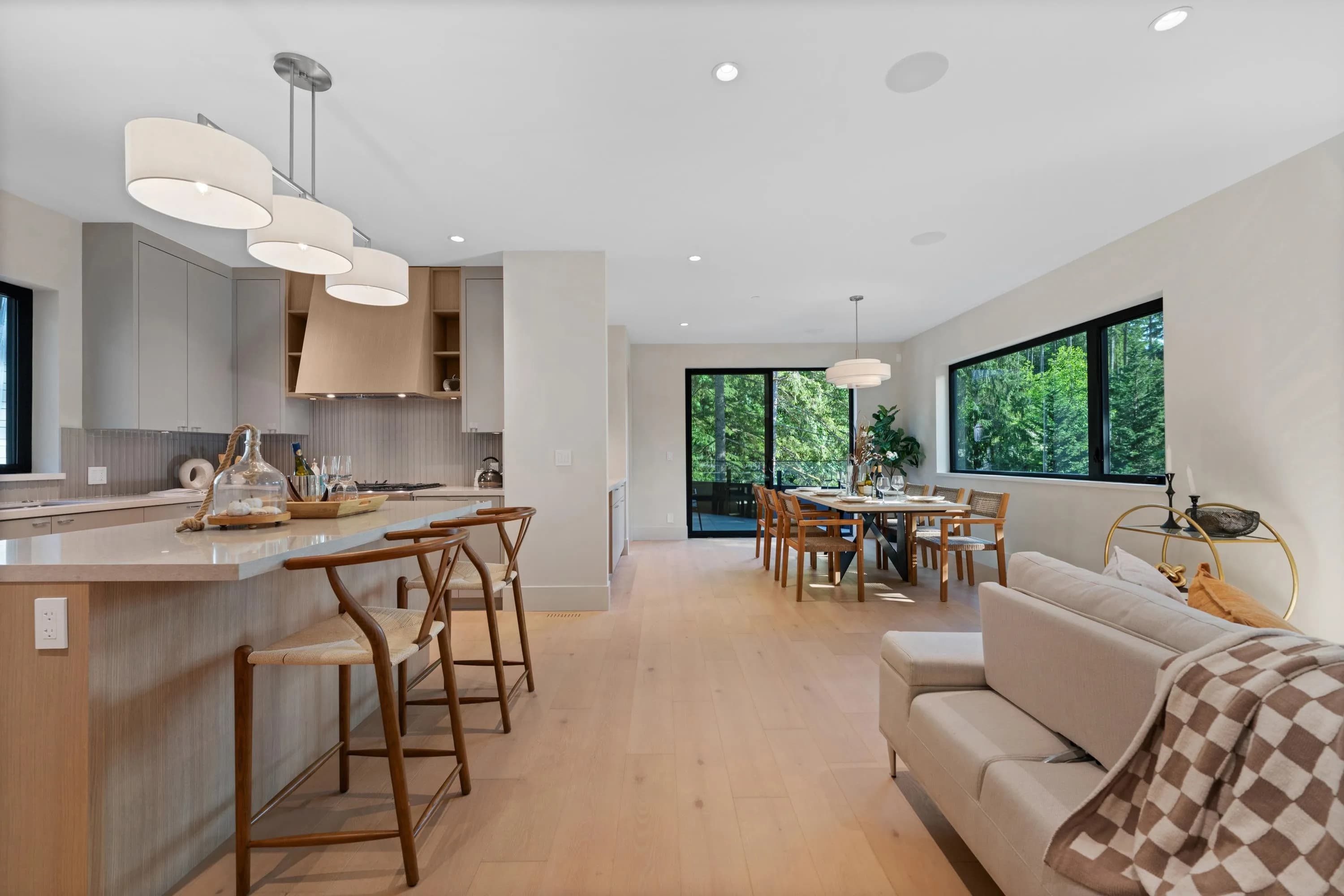 5663 Westport Road, West Vancouver, BC V7W 1V3 — image 7