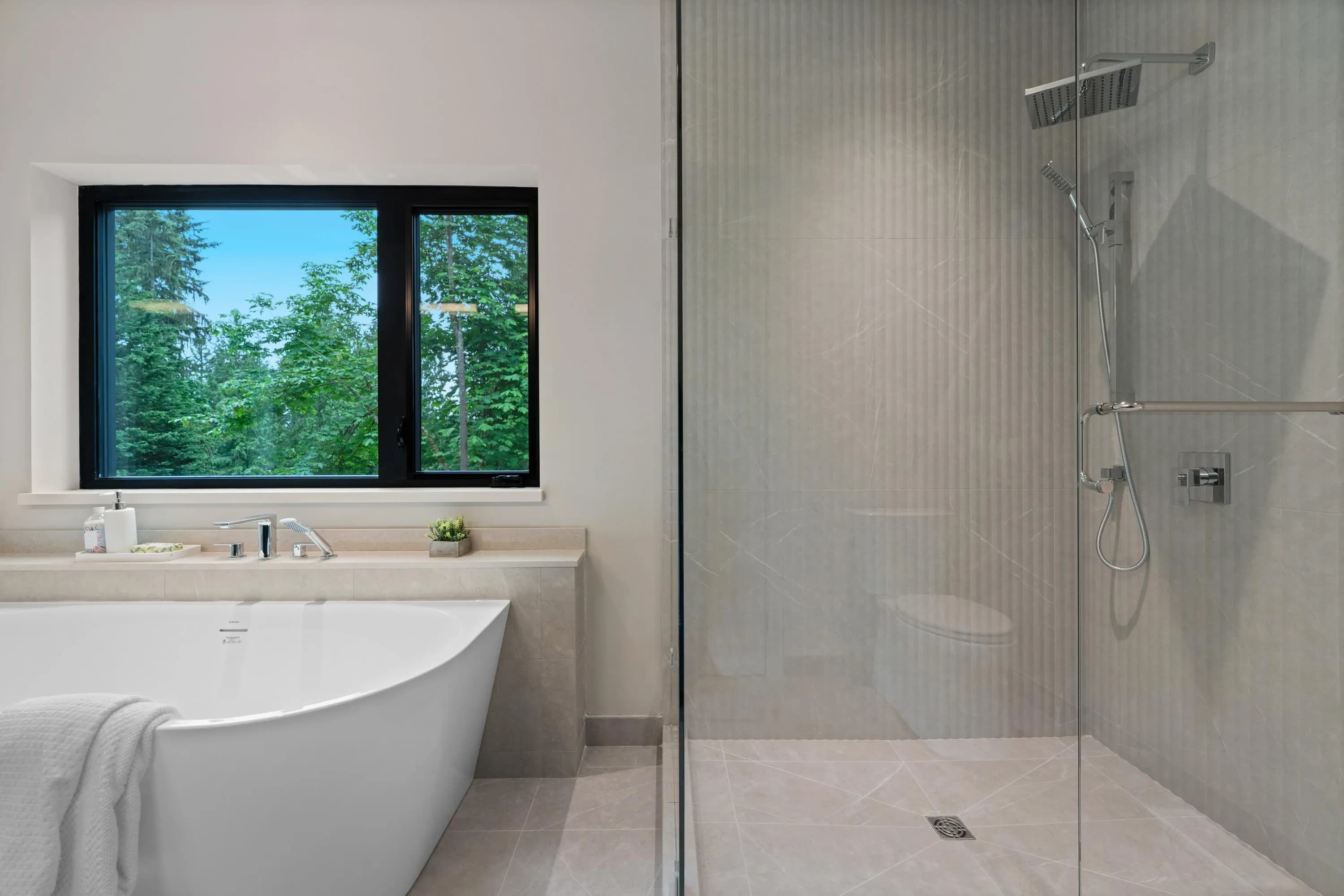 5663 Westport Road, West Vancouver, BC V7W 1V3 — image 27