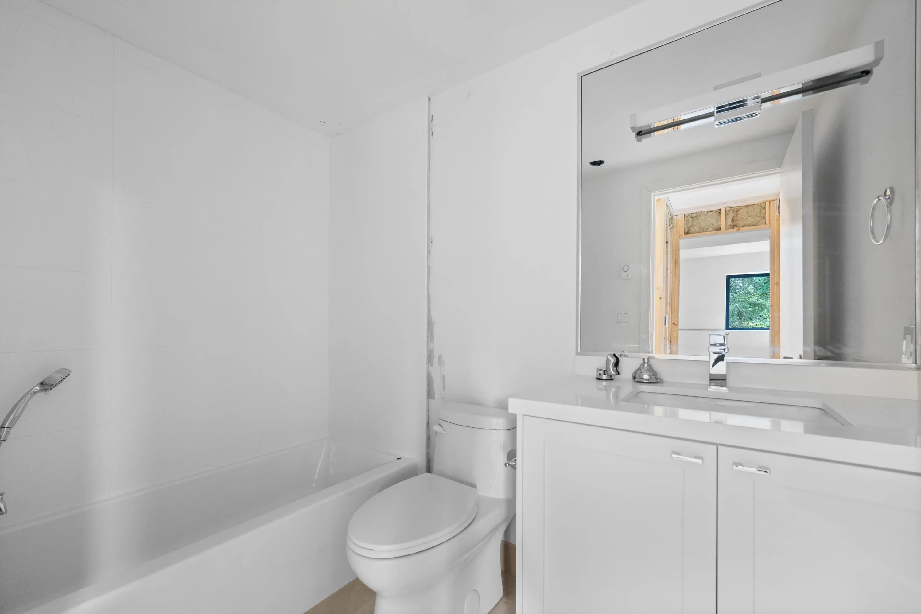 5663 Westport Road, West Vancouver, BC V7W 1V3 — image 30