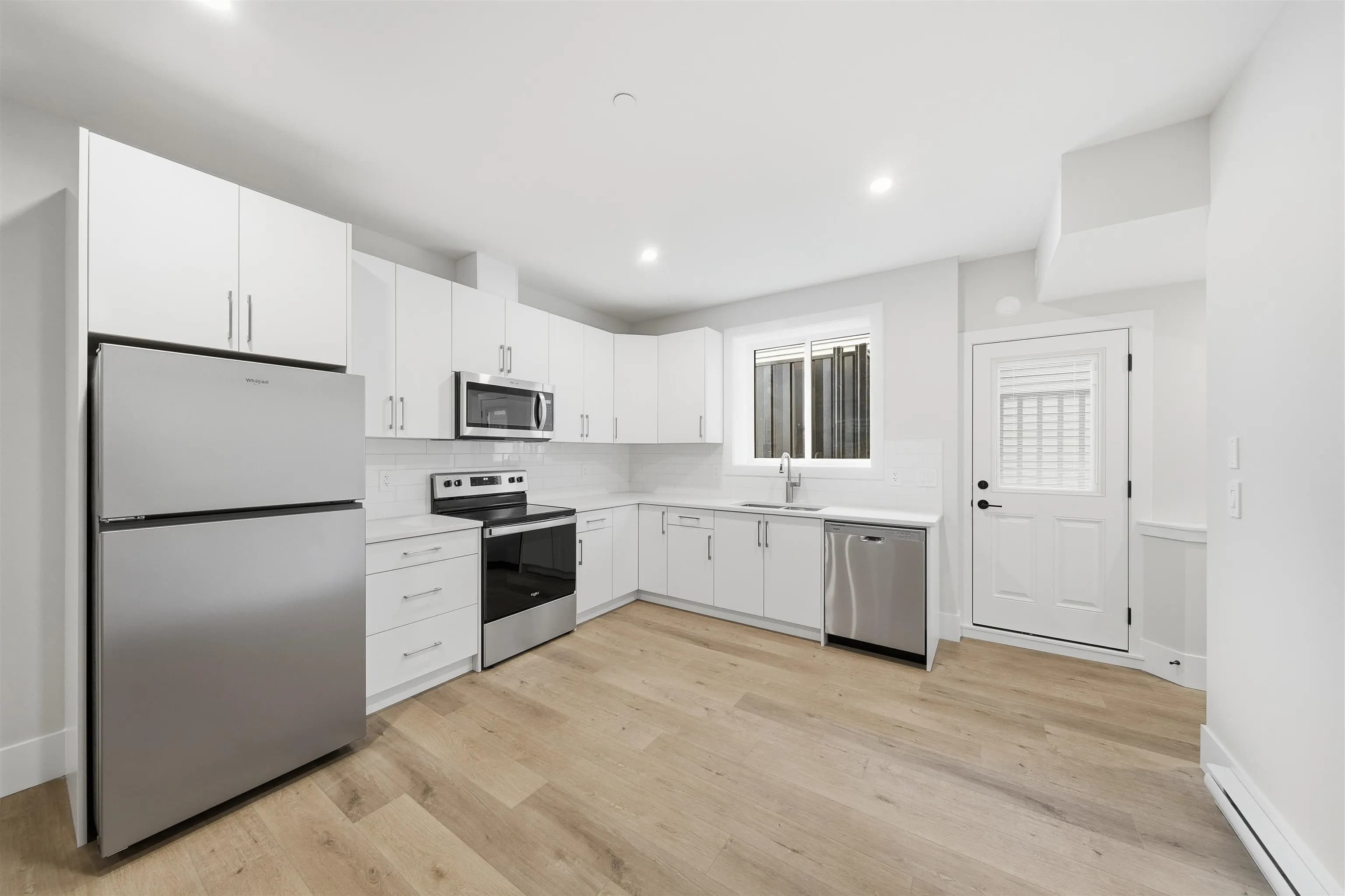 13544 Birdtail Drive, Maple Ridge, BC V4R 2P7 — image 30