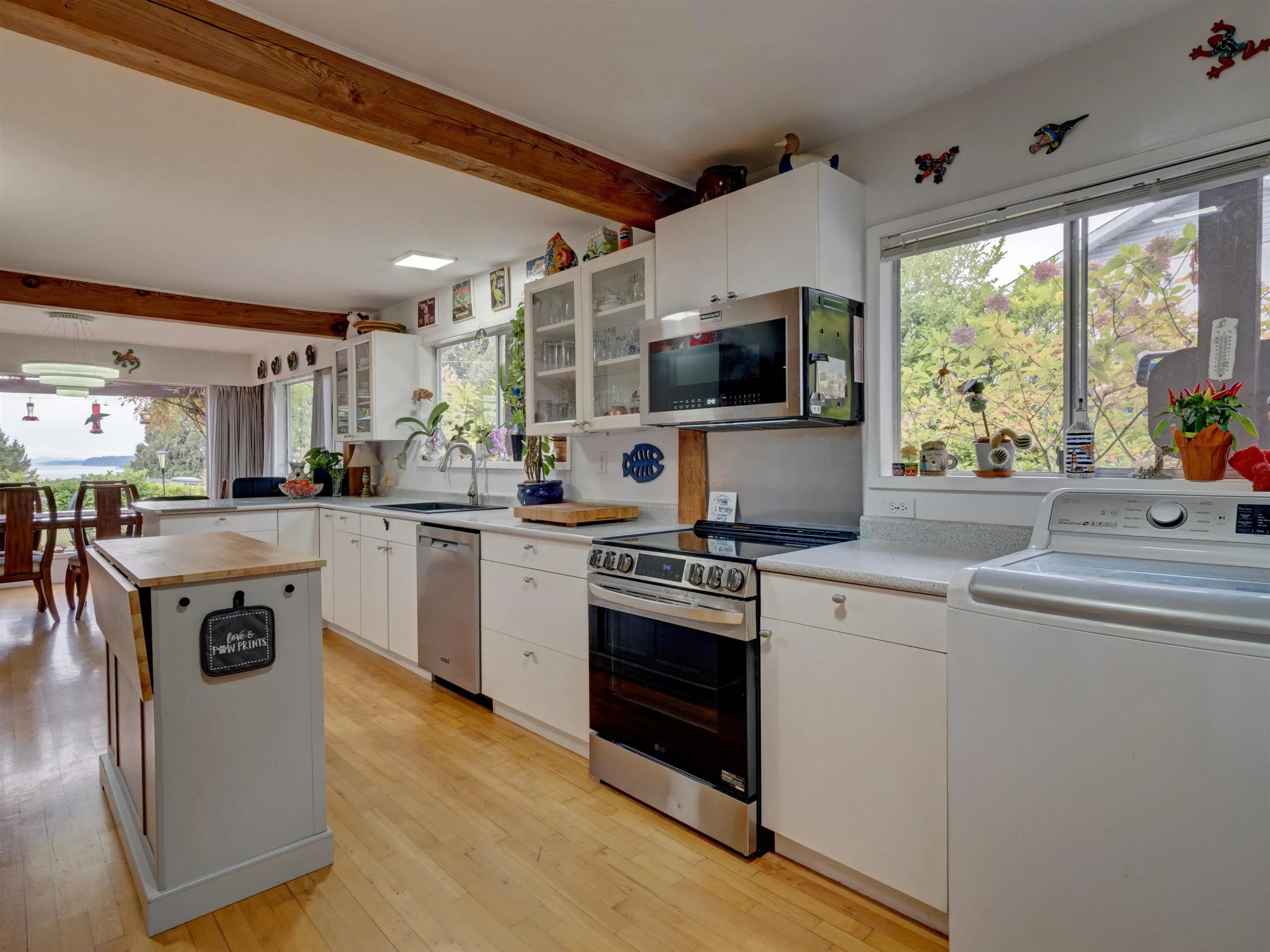 5206 Radcliffe Road, Sechelt, BC V7Z 0C1 — image 9