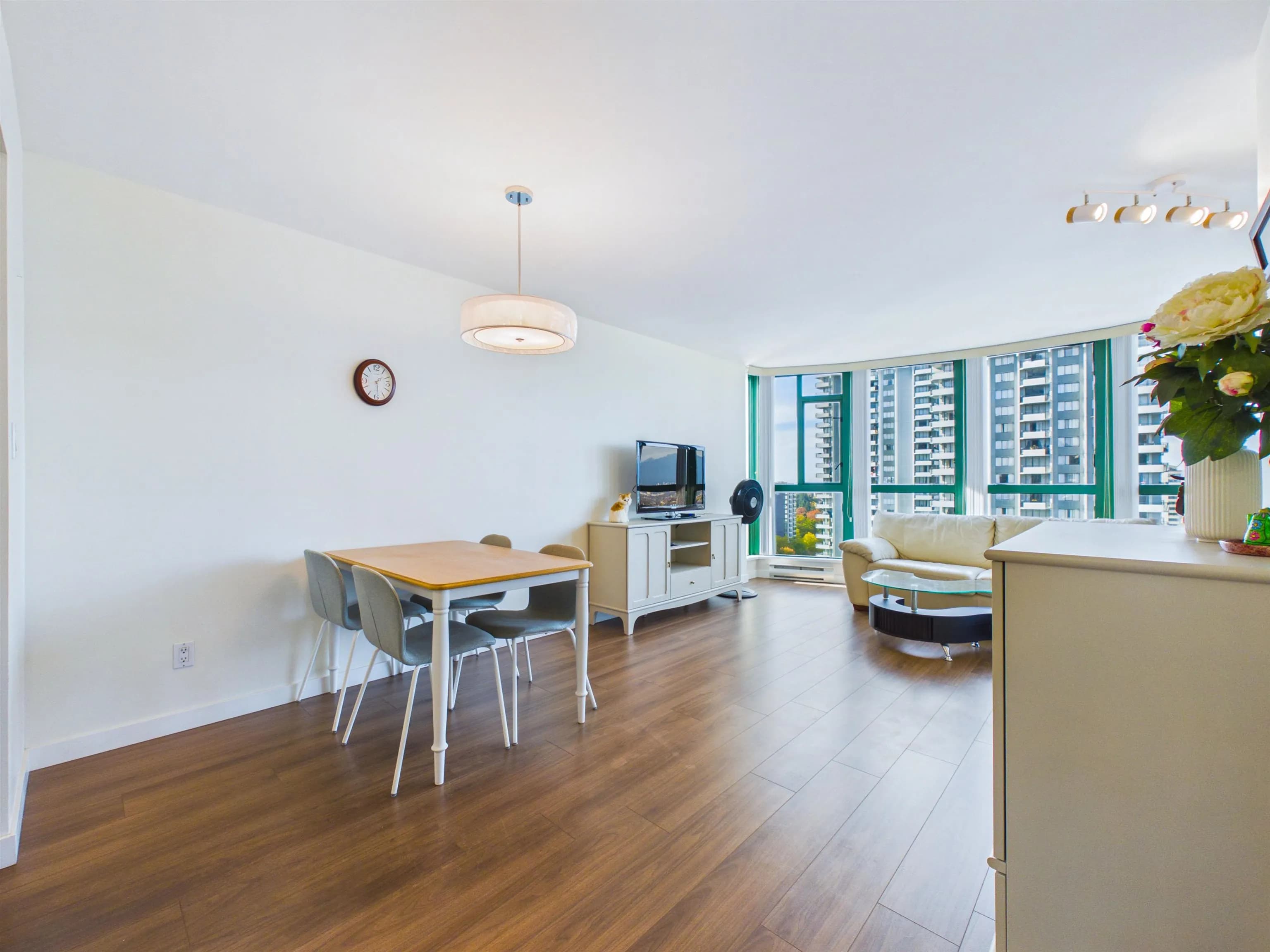 1705 5833 Wilson Avenue, Burnaby, BC V5H 4R8 — image 4