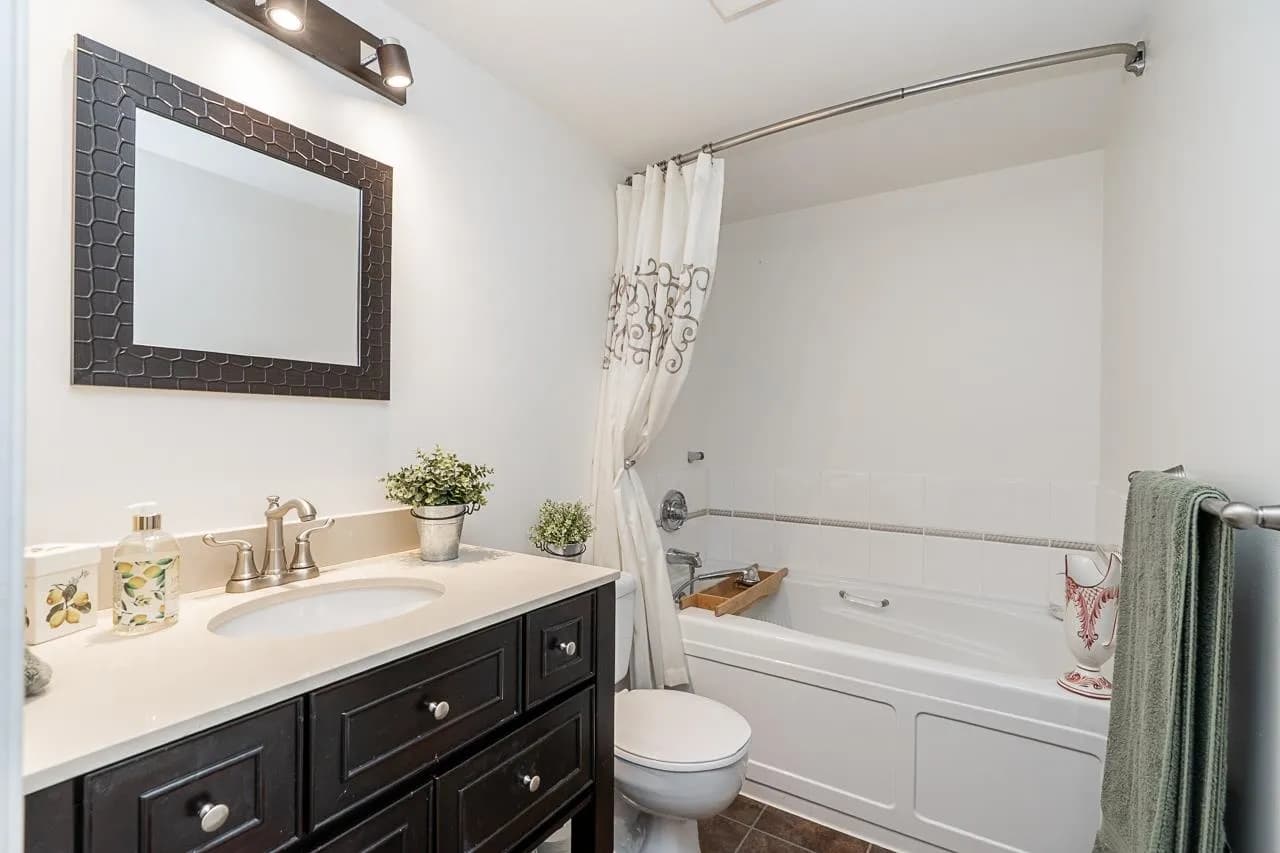 202 15130 29a Avenue, Surrey, BC V4P 3B1 — image 17