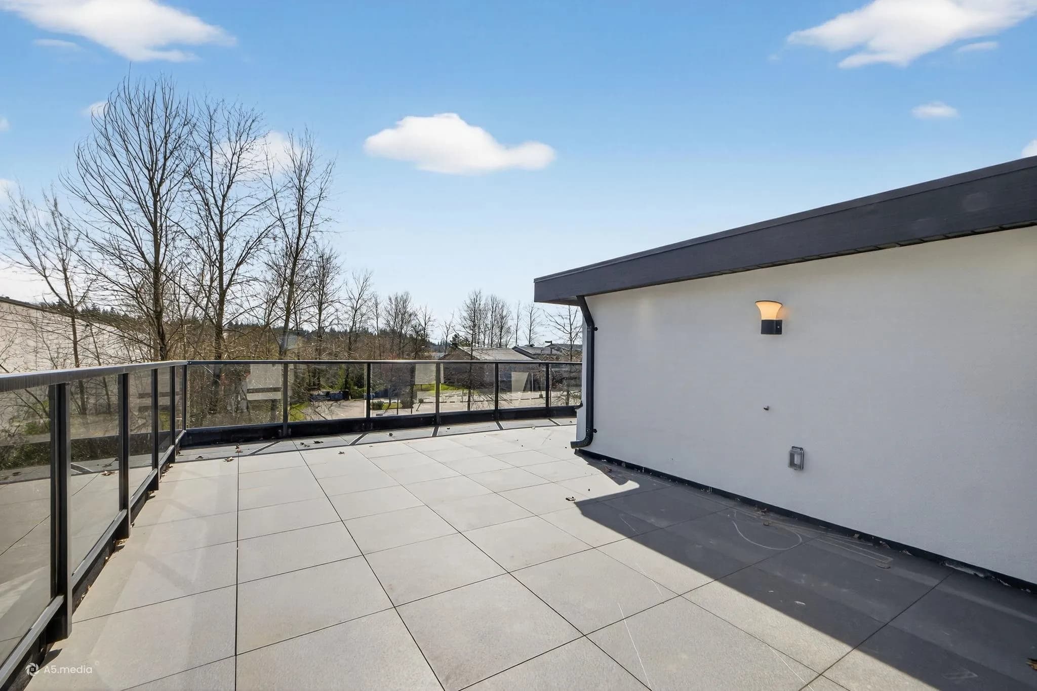 12927 115a Avenue, Surrey, BC V3R 2R3 — image 22