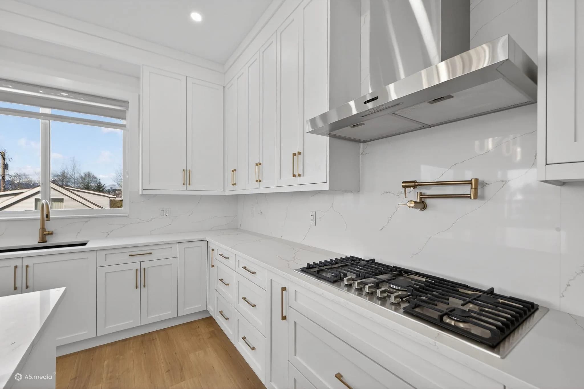 12927 115a Avenue, Surrey, BC V3R 2R3 — image 5