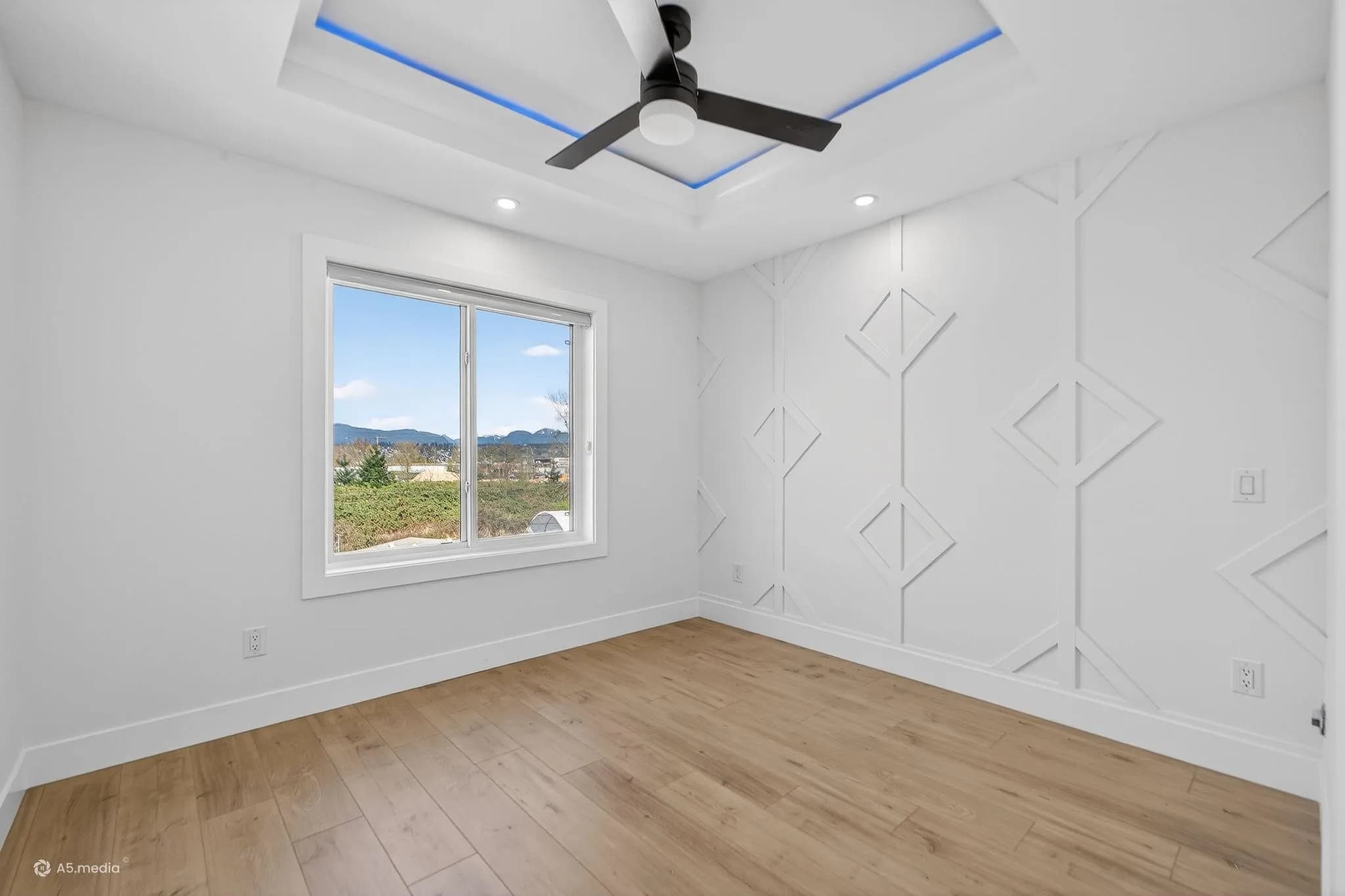 12927 115a Avenue, Surrey, BC V3R 2R3 — image 16