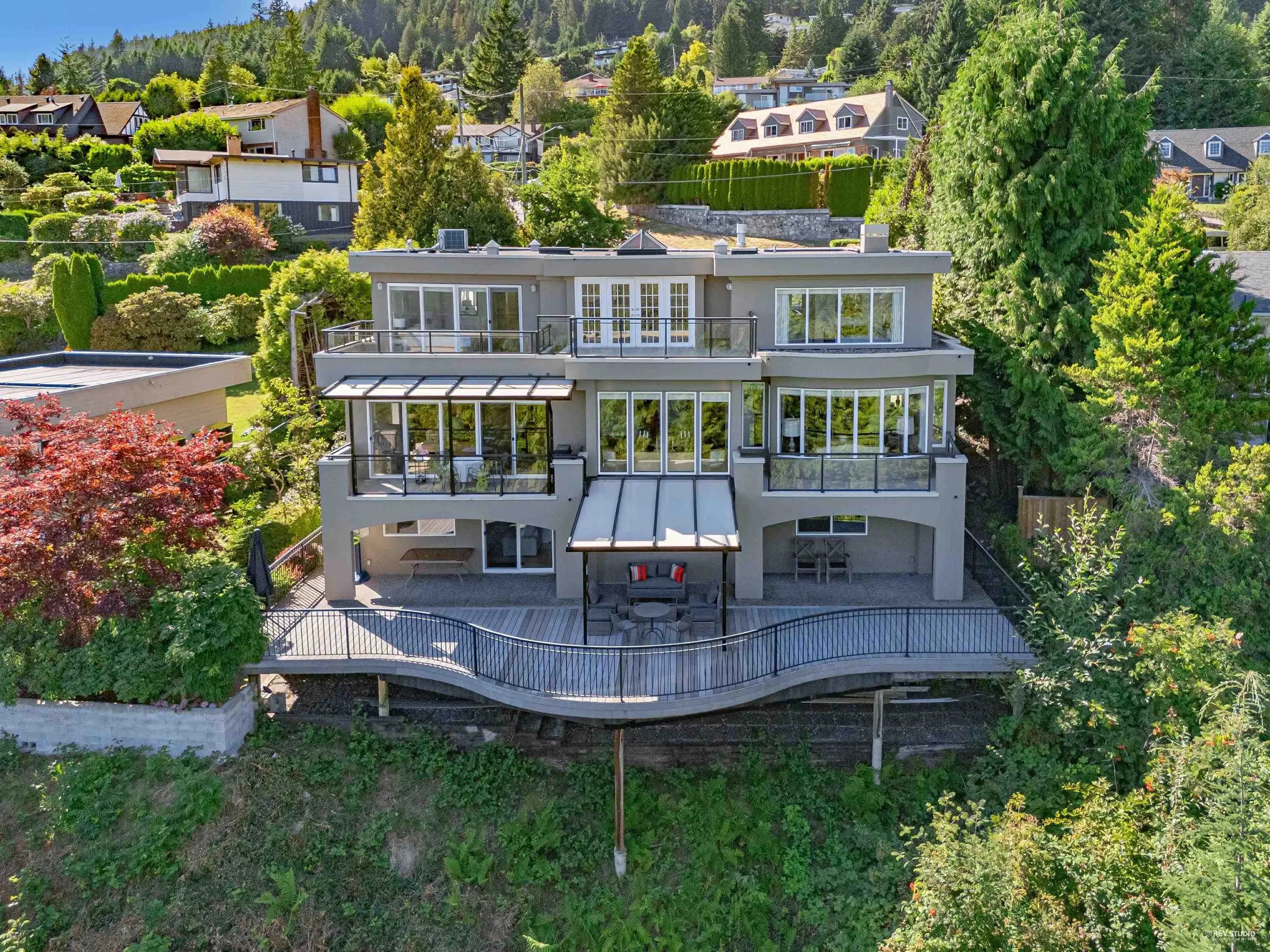 574 St. Andrews Place, West Vancouver, BC V7S 1V8 — image 39