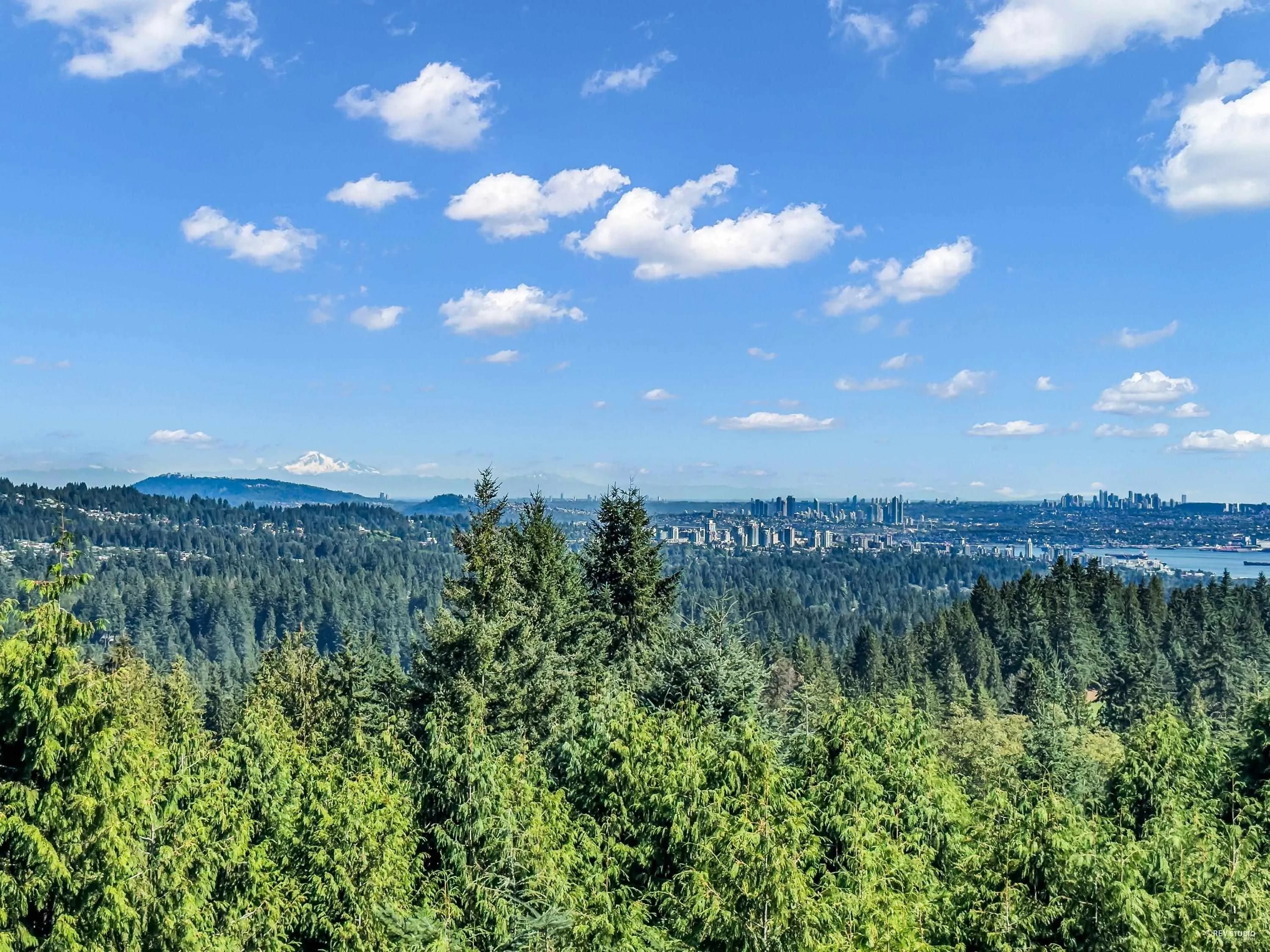 574 St. Andrews Place, West Vancouver, BC V7S 1V8 — image 3