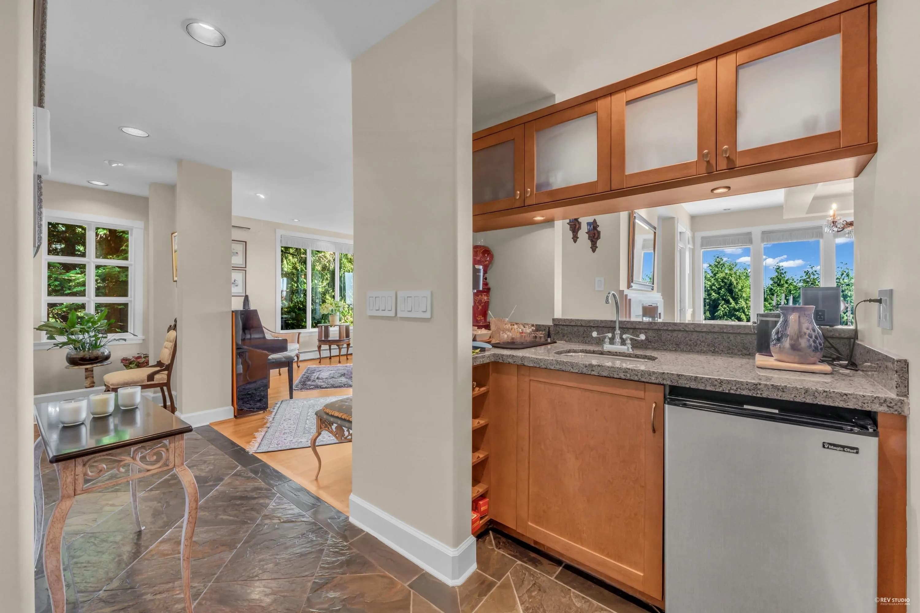 574 St. Andrews Place, West Vancouver, BC V7S 1V8 — image 20