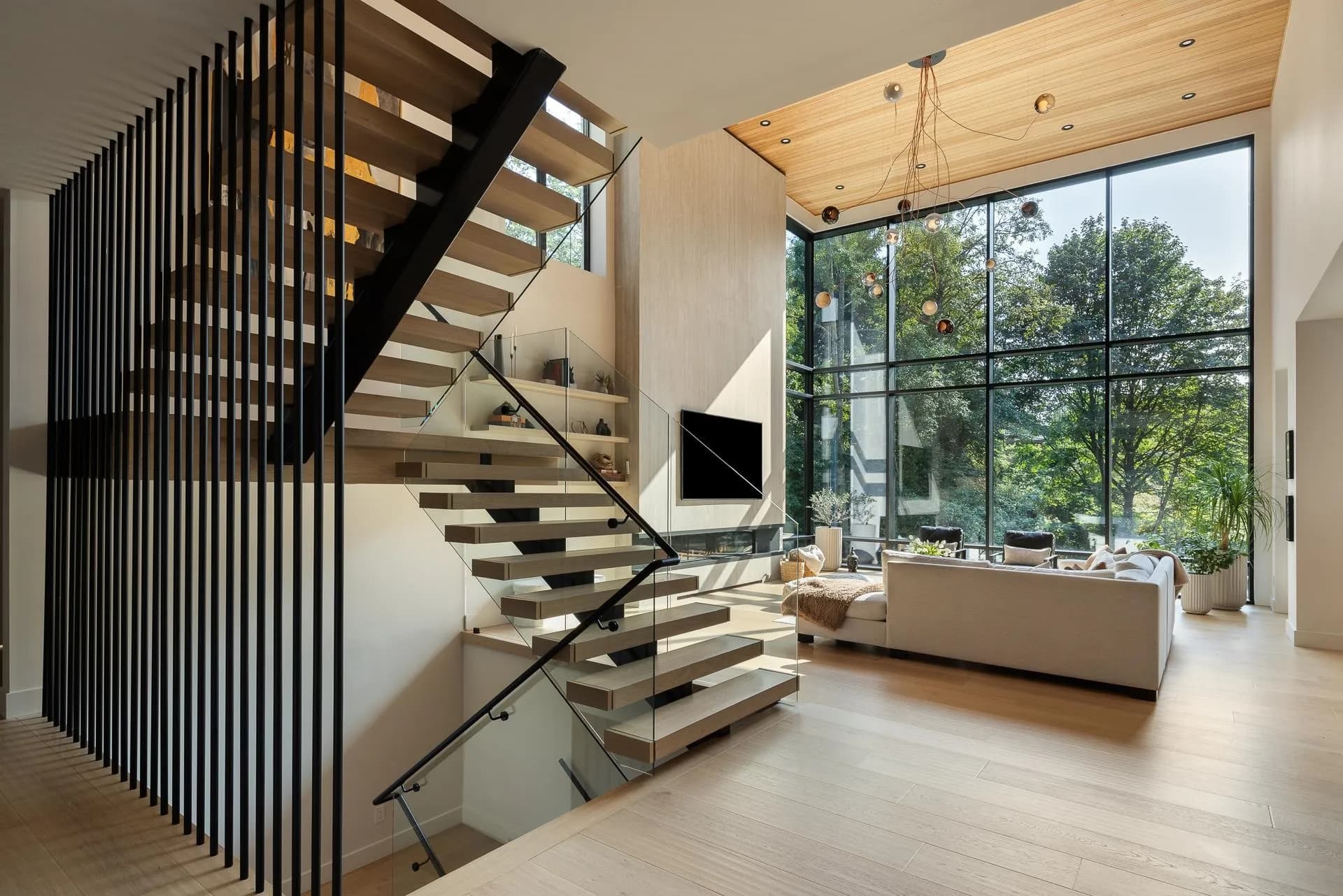 450 Macbeth Crescent, West Vancouver, BC V7T 1V7 — image 3