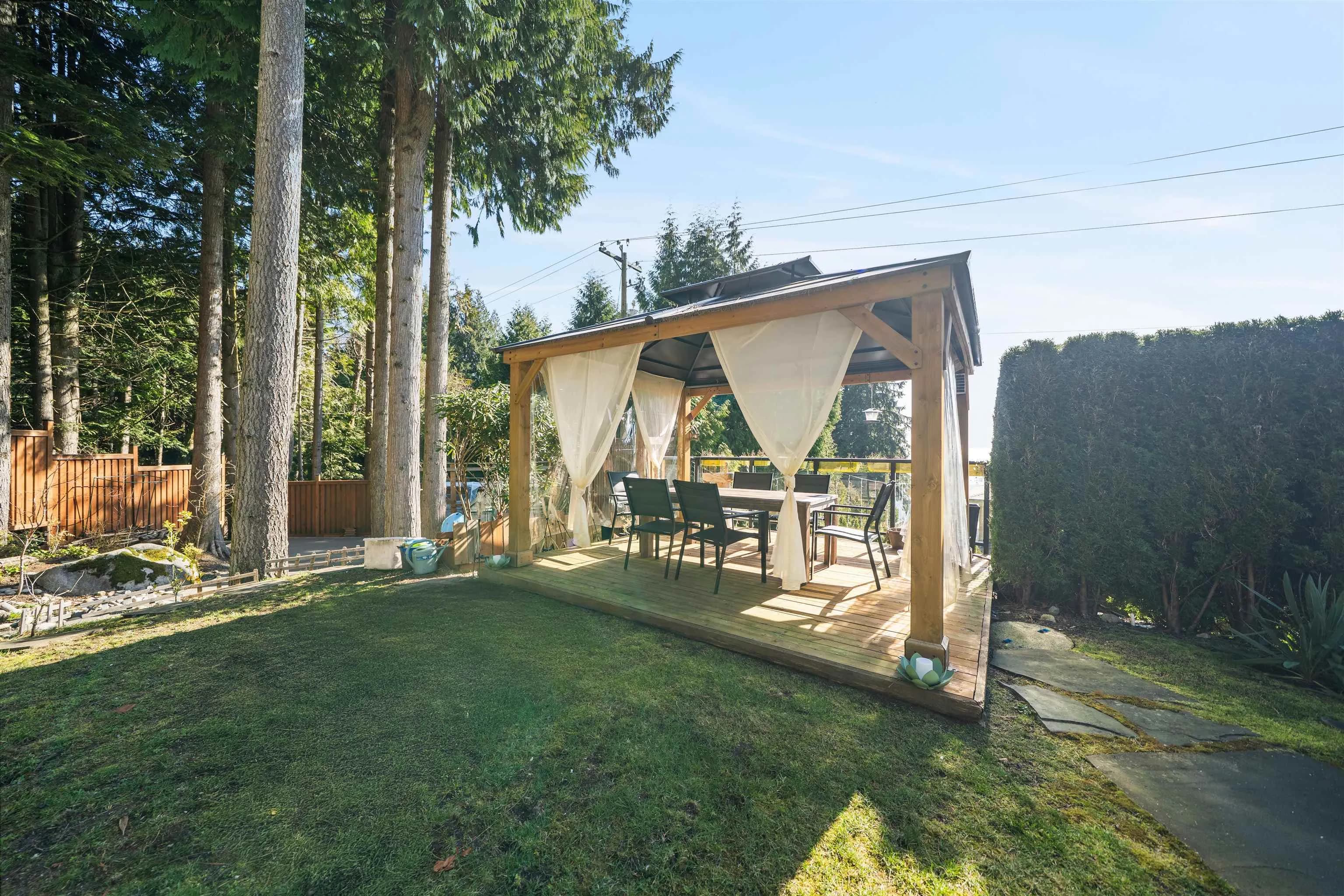 1162 Millstream Road, West Vancouver, BC V7S 2C9 — image 26