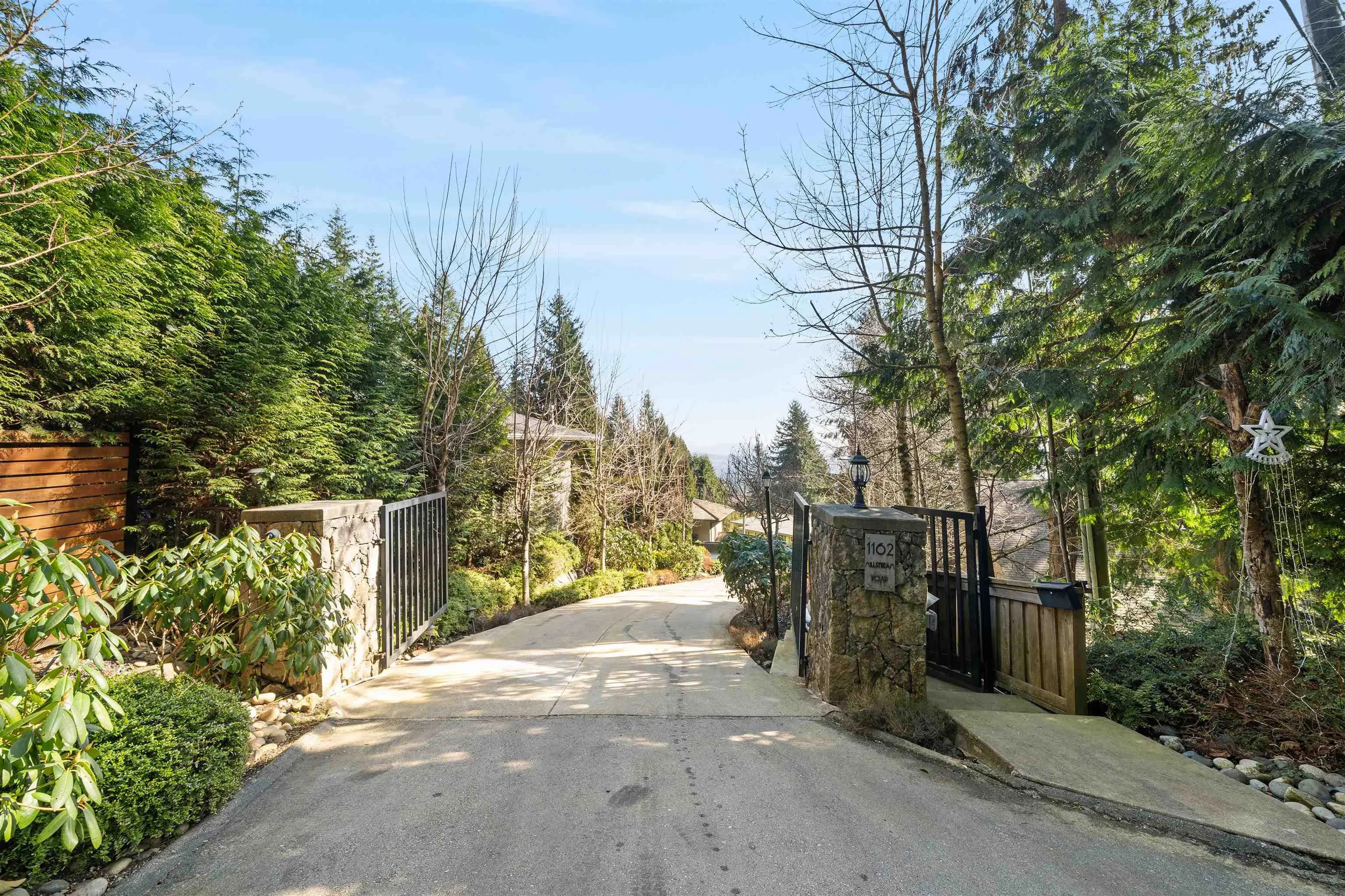 1162 Millstream Road, West Vancouver, BC V7S 2C9 — image 2